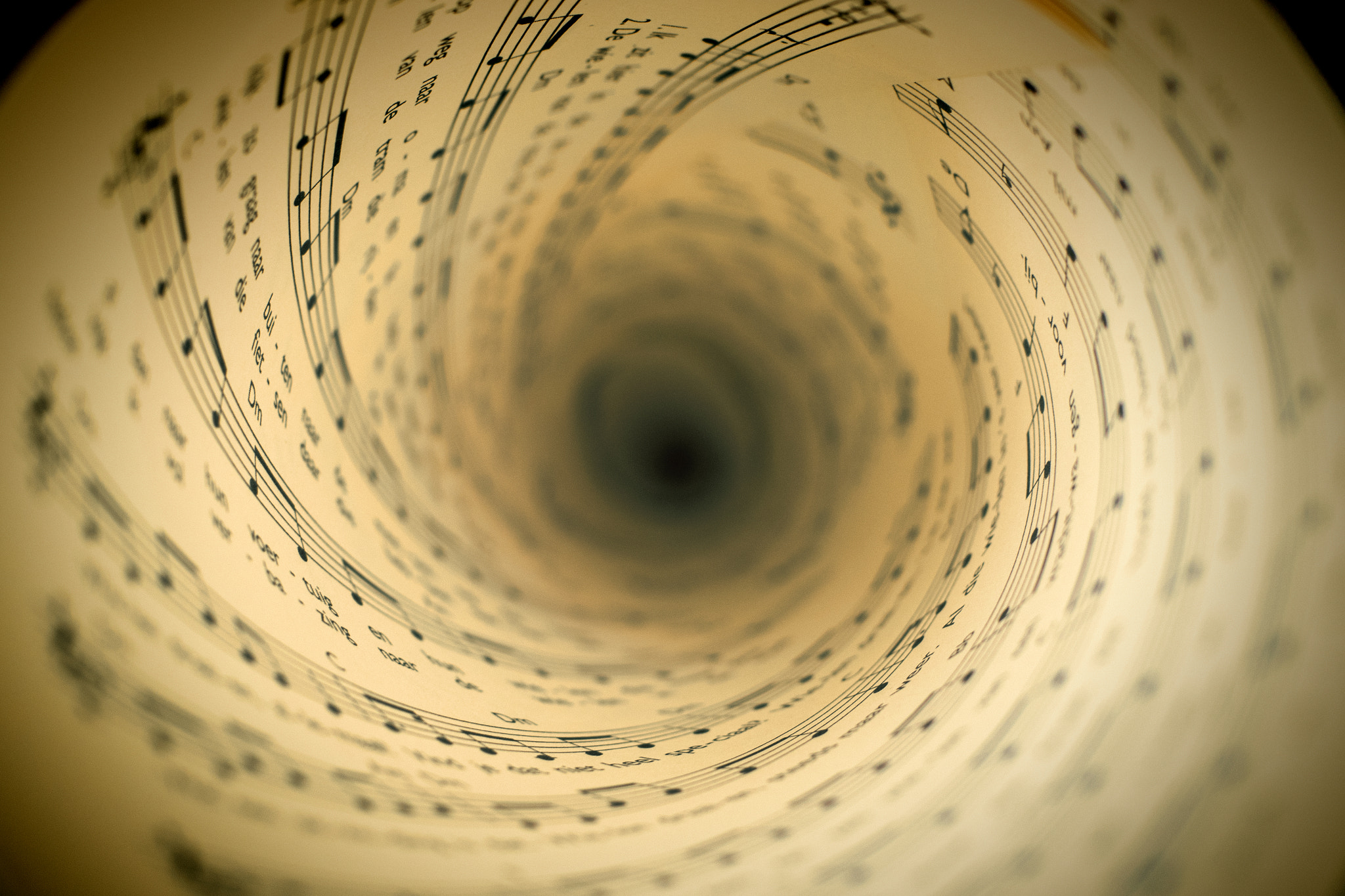 Nikon D5500 + Nikon AF-S Nikkor 50mm F1.8G sample photo. Tunnel of music photography