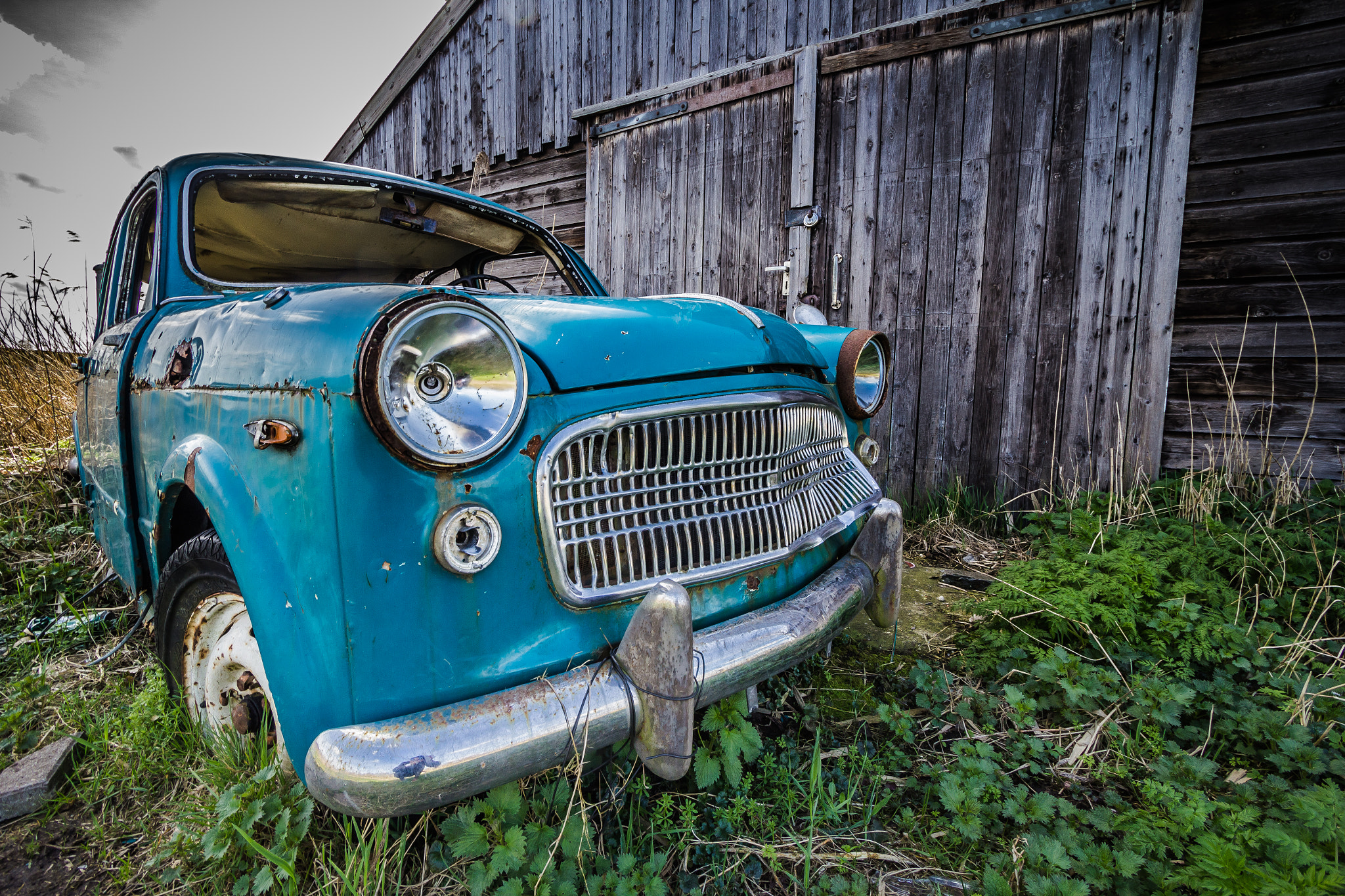 Canon EF-S 10-22mm F3.5-4.5 USM sample photo. Vinkeveen oldtimer photography