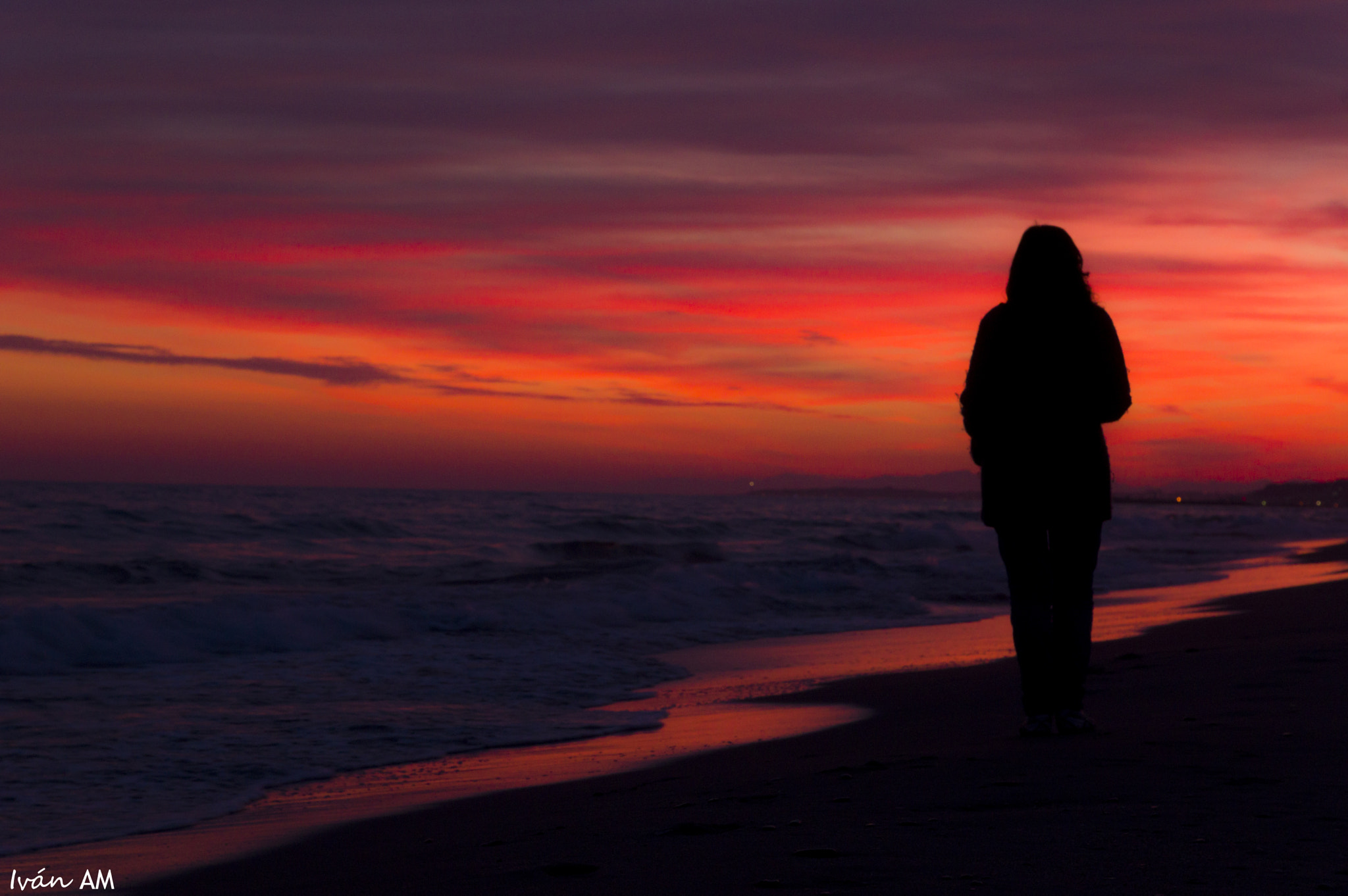 Sigma 17-70mm F2.8-4 DC Macro HSM | C sample photo. Red sunset photography