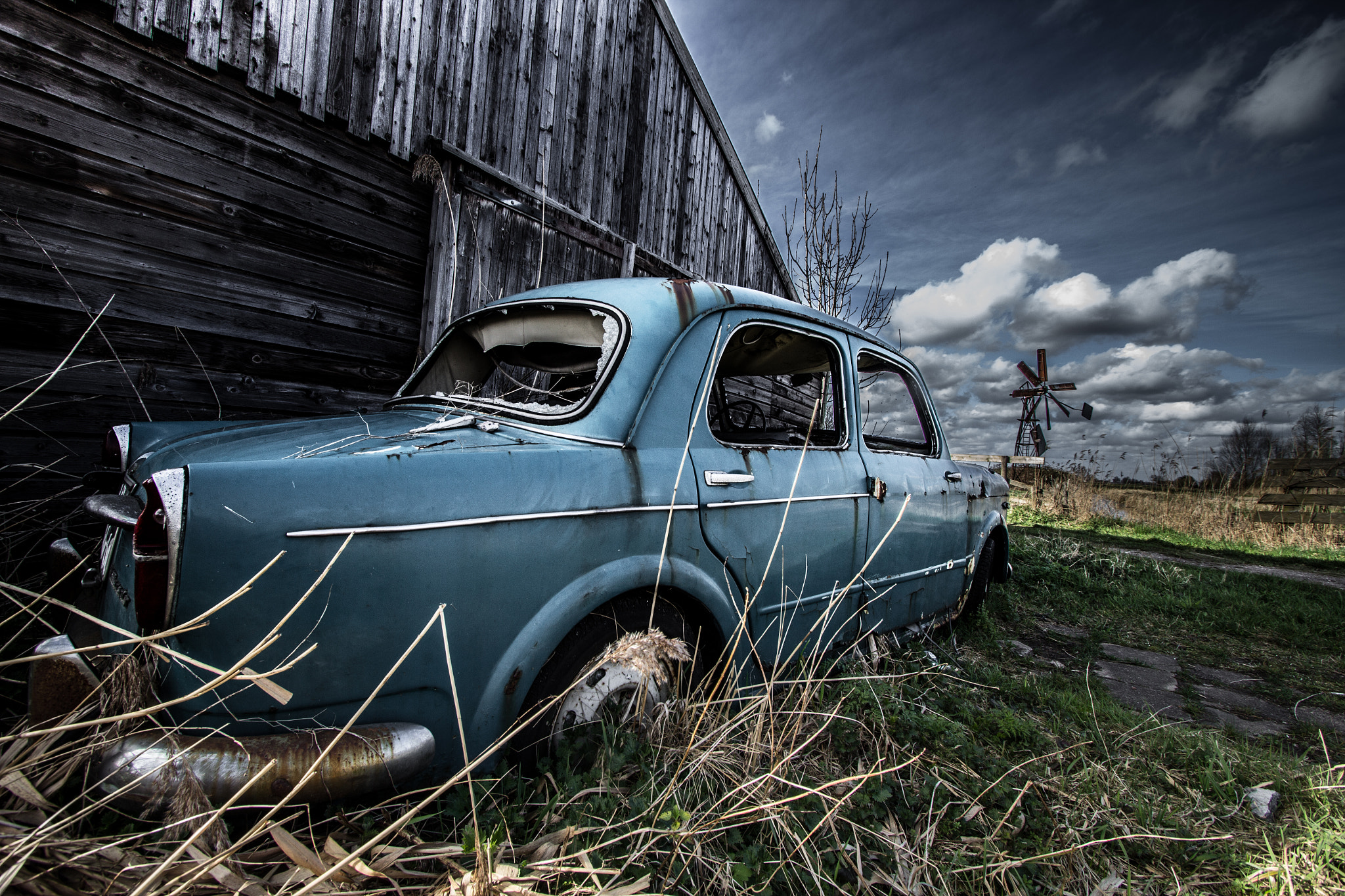 Canon EF-S 10-22mm F3.5-4.5 USM sample photo. Vinkeveen oldtimer hdr photography