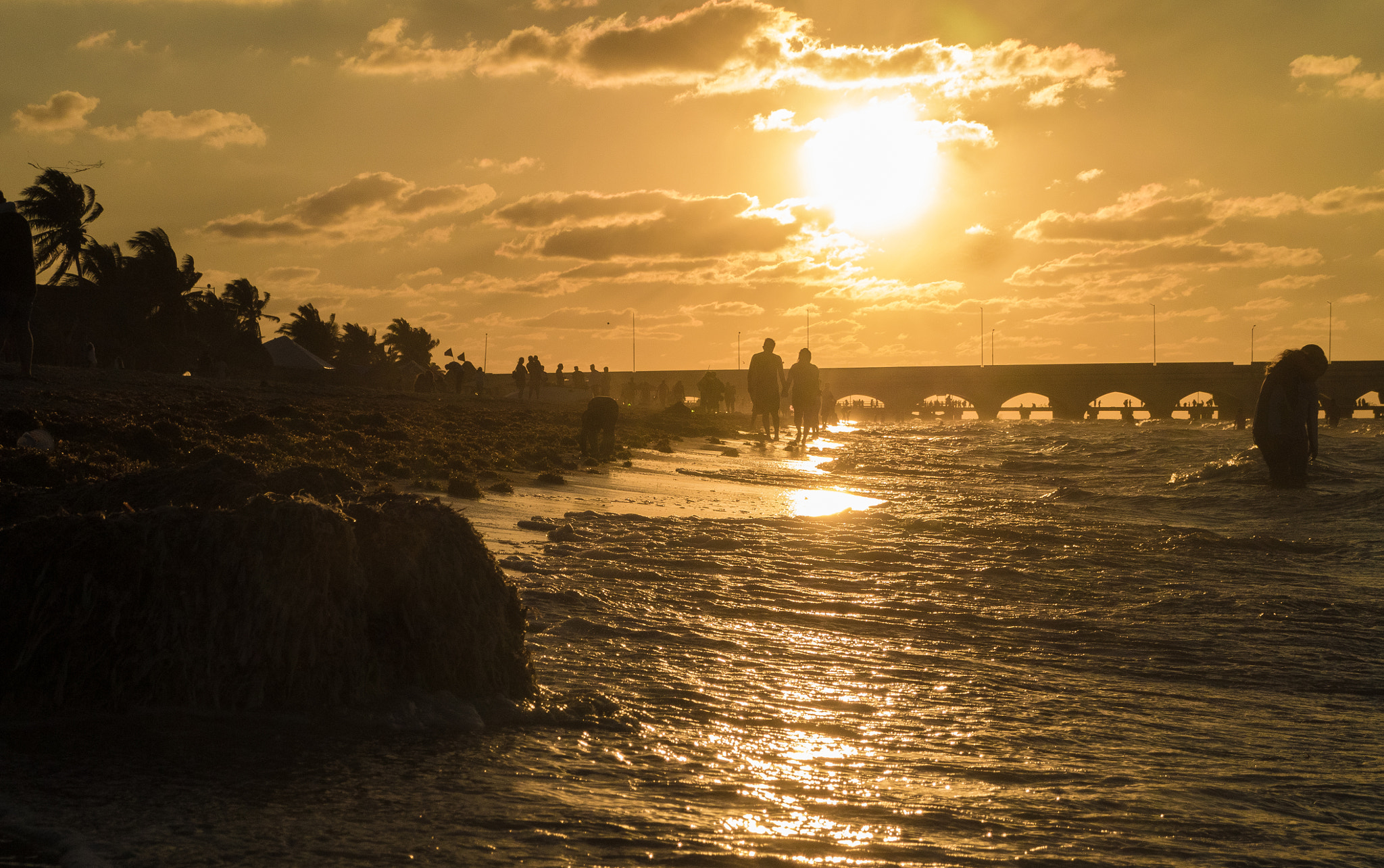 Panasonic Lumix DMC-G3 sample photo. Sunset progreso beach photography