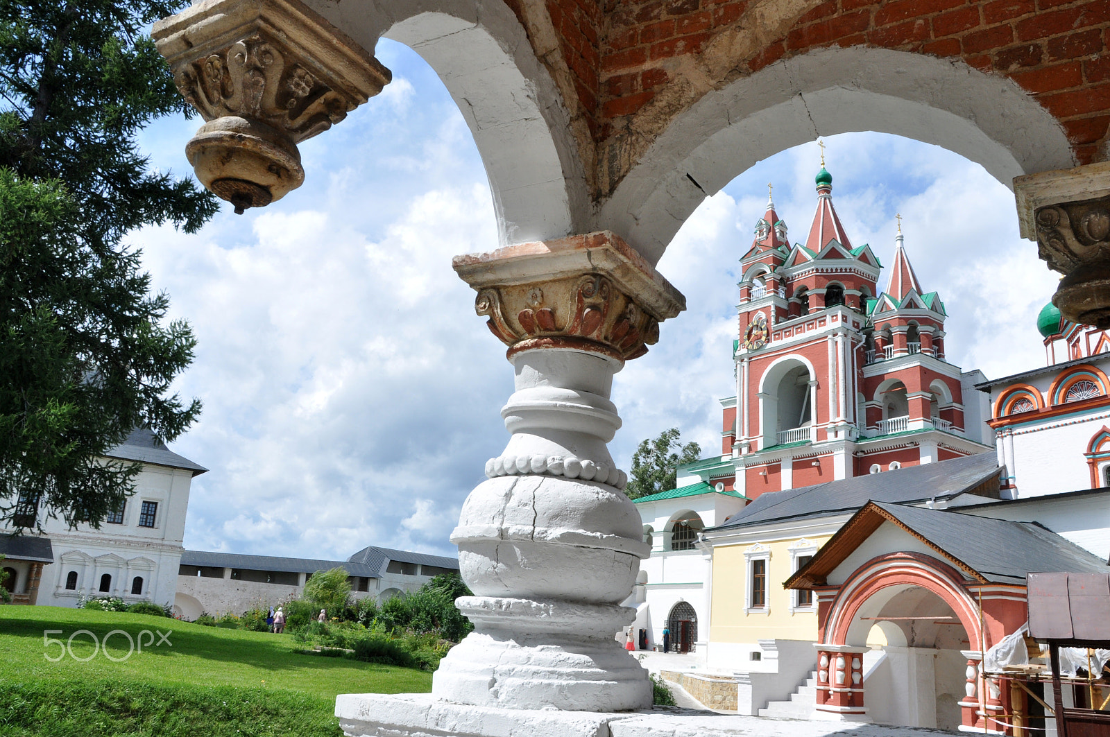 Nikon D90 + Sigma 18-200mm F3.5-6.3 DC sample photo. Monastery photography