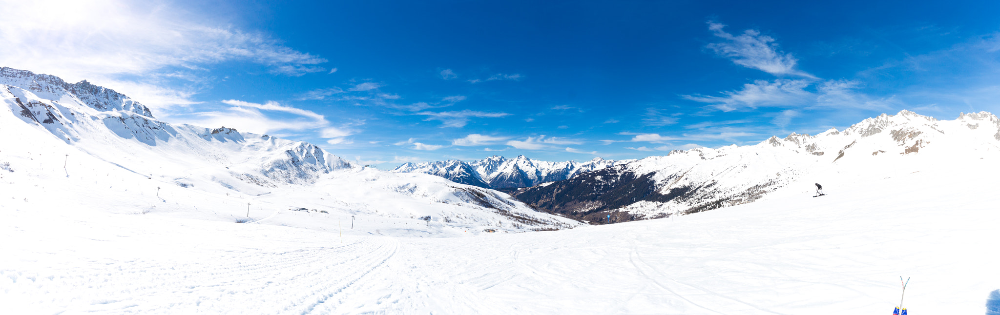 Canon EOS 700D (EOS Rebel T5i / EOS Kiss X7i) + Sigma 10-20mm F4-5.6 EX DC HSM sample photo. Saint-francois-lonchamps photography