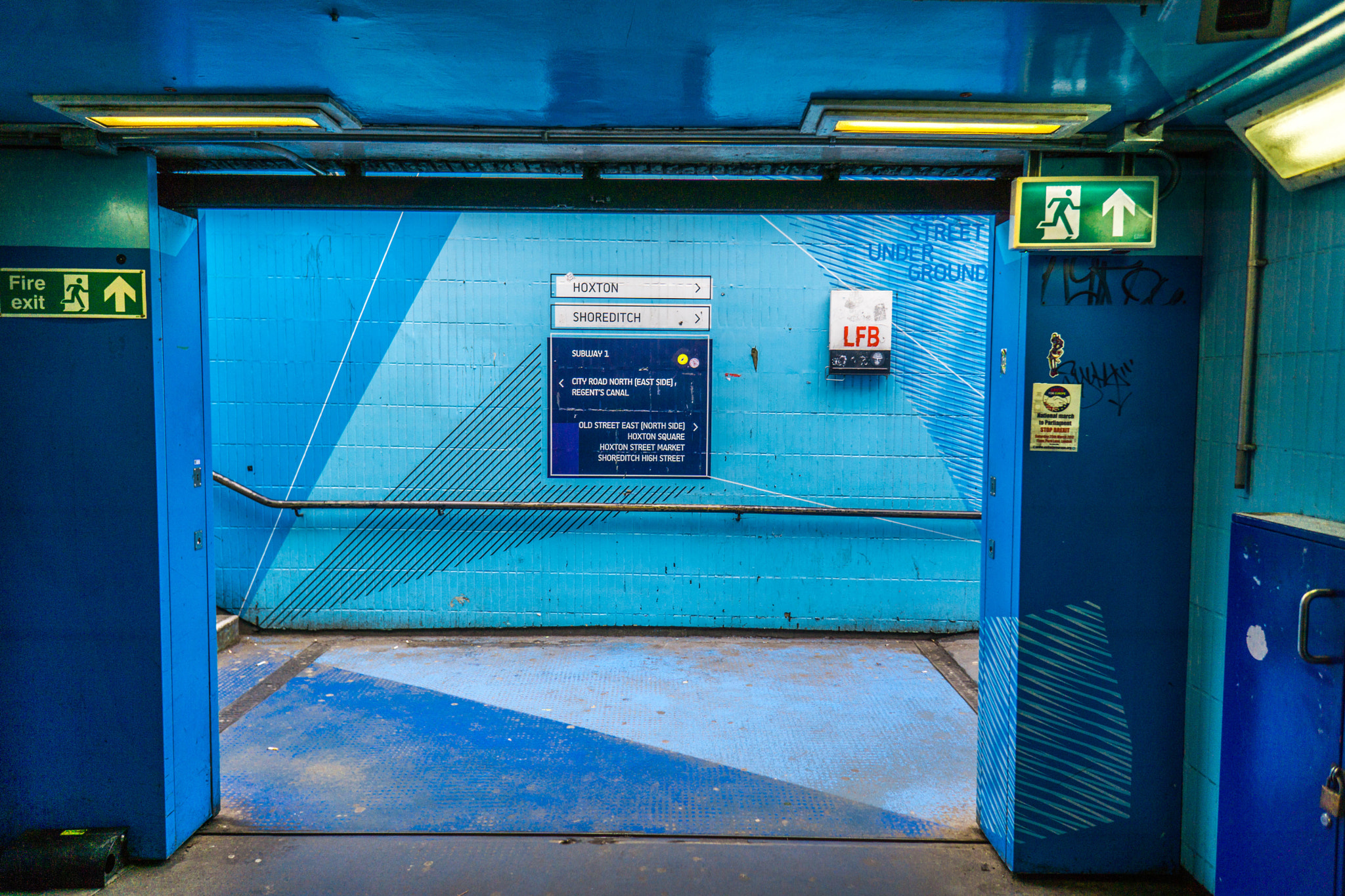 Sony a6000 + Sony E 16mm F2.8 sample photo. Underground exit at shoreditch photography