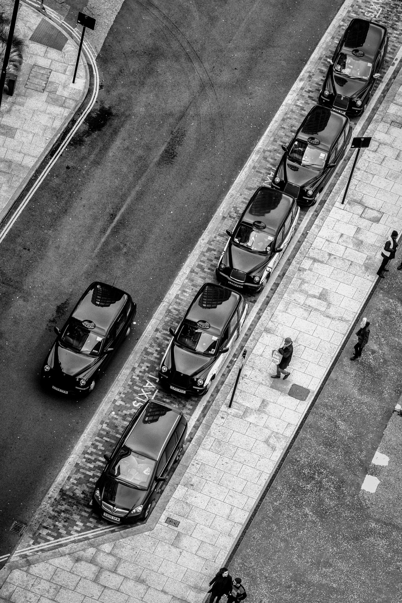 Canon EOS M5 sample photo. Black cab rank photography