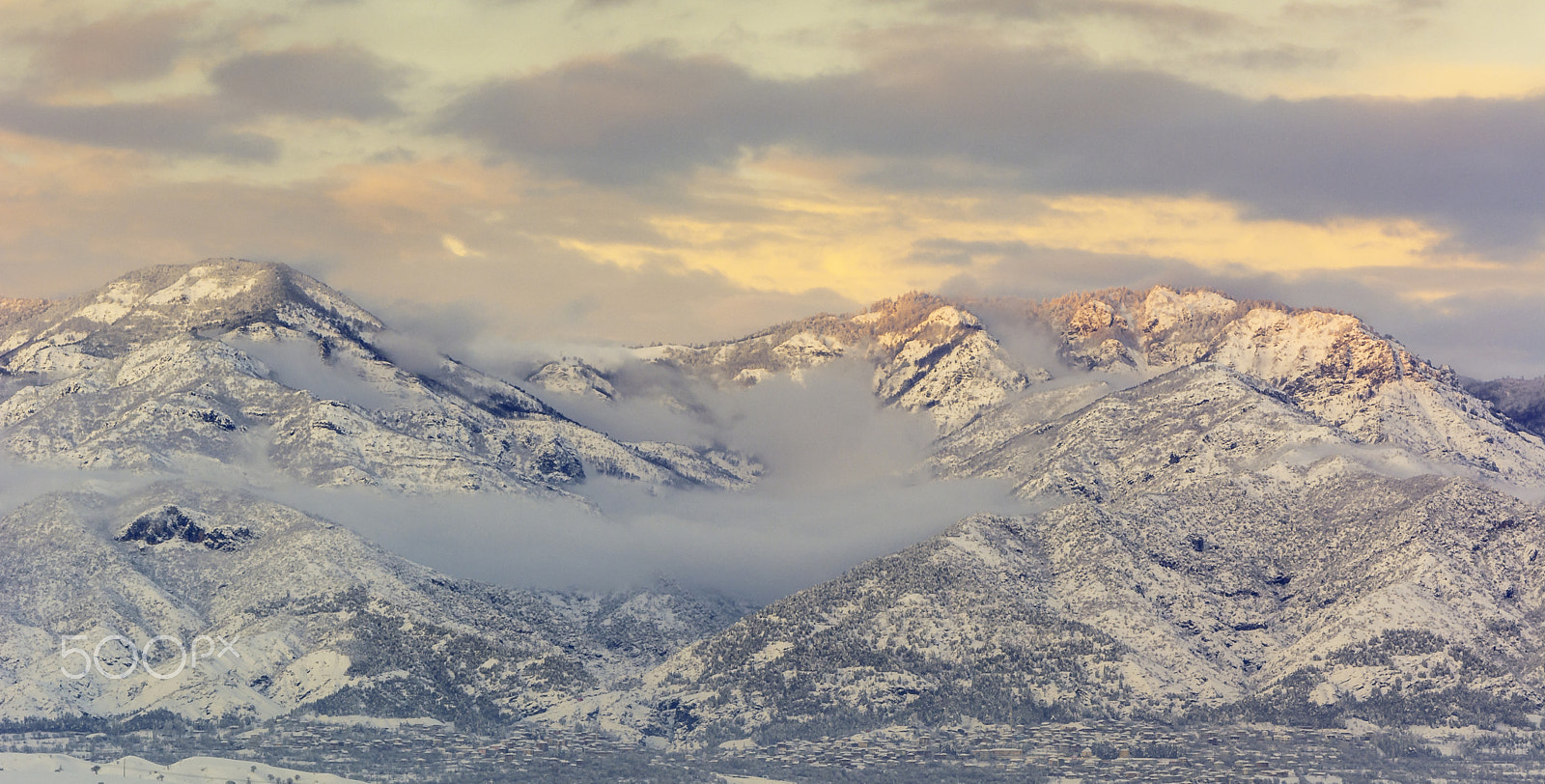 Nikon D5200 + Sigma 28-300mm F3.5-6.3 DG Macro sample photo. Mountains from turkey at winter photography