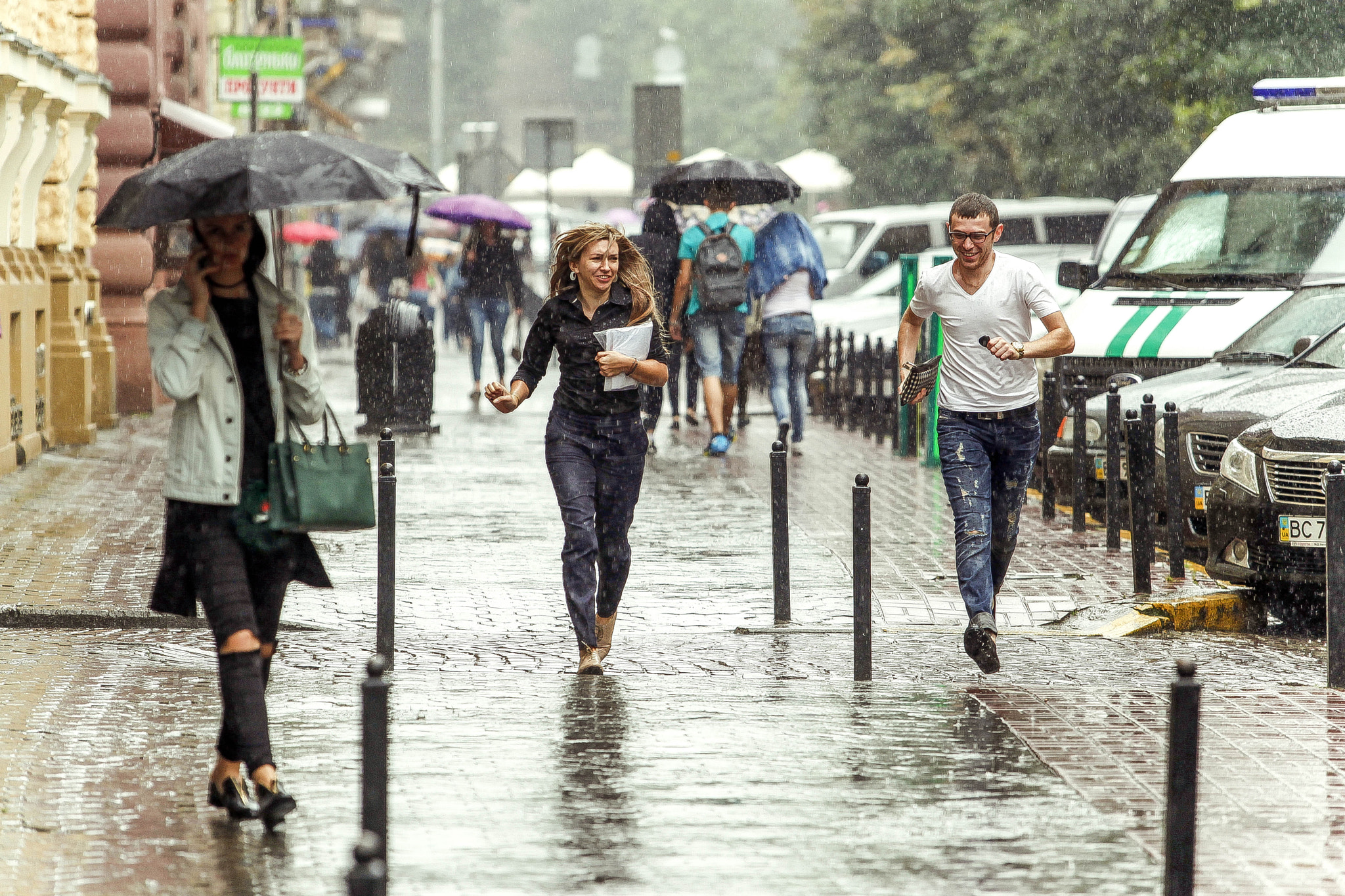 Canon EF 70-200mm F2.8L USM sample photo. Rainy day in lviv city photography