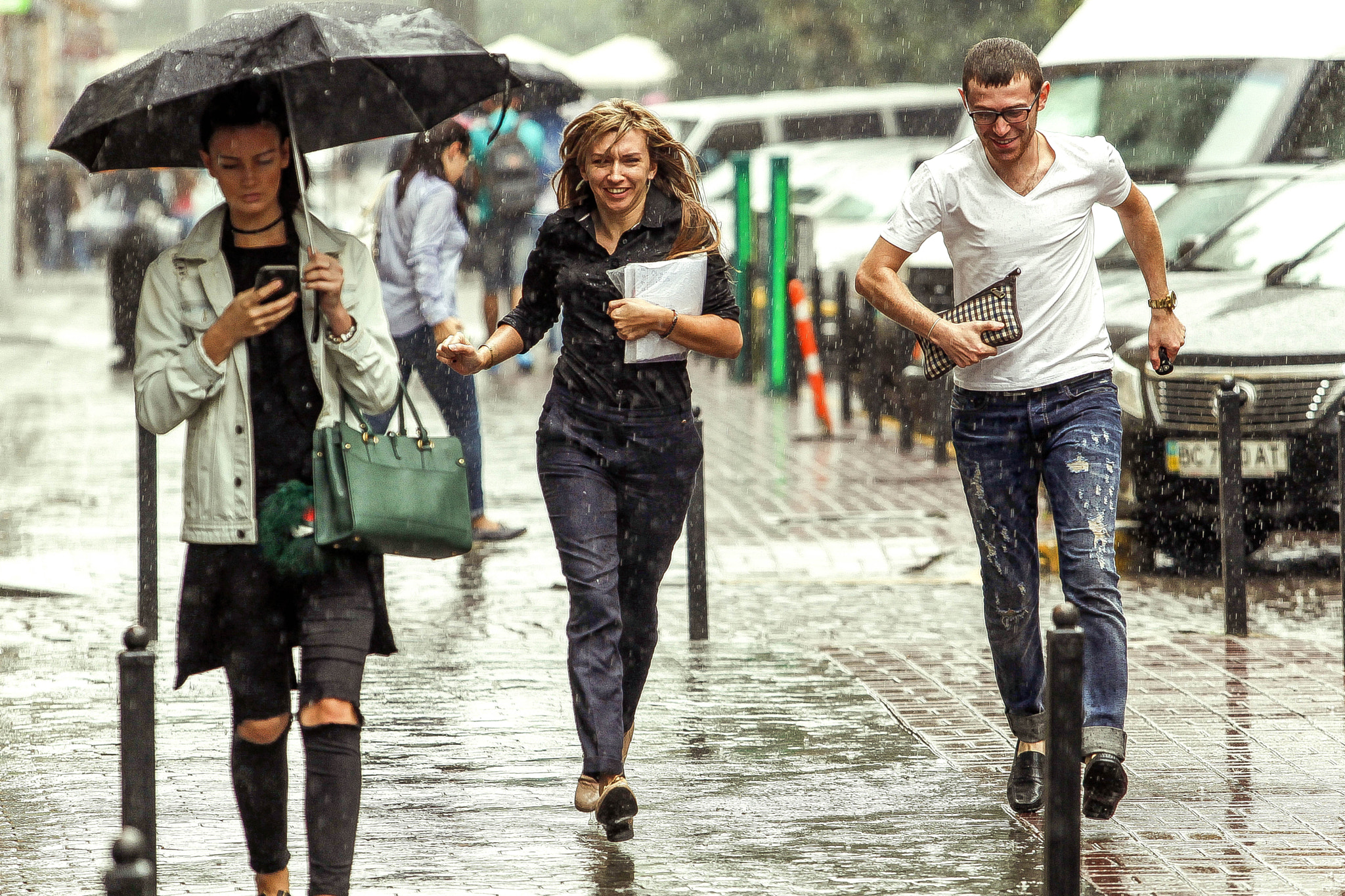 Canon EF 70-200mm F2.8L USM sample photo. Rainy day in lviv city photography
