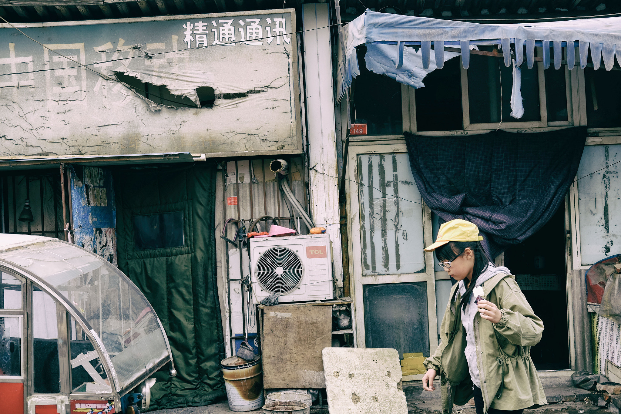 Fujifilm X-T1 + Fujifilm XF 35mm F2 R WR sample photo. Dscf photography