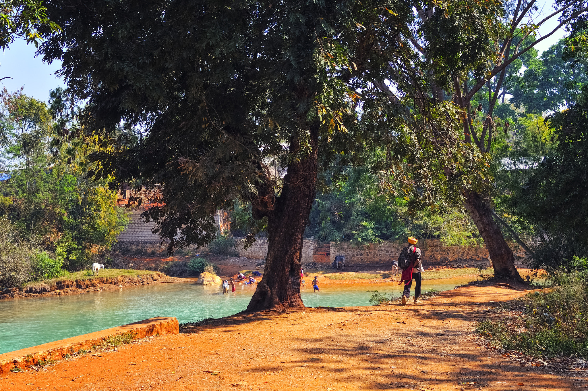 Nikon D300 + Nikon AF-S DX Nikkor 35mm F1.8G sample photo. Myanmar photography