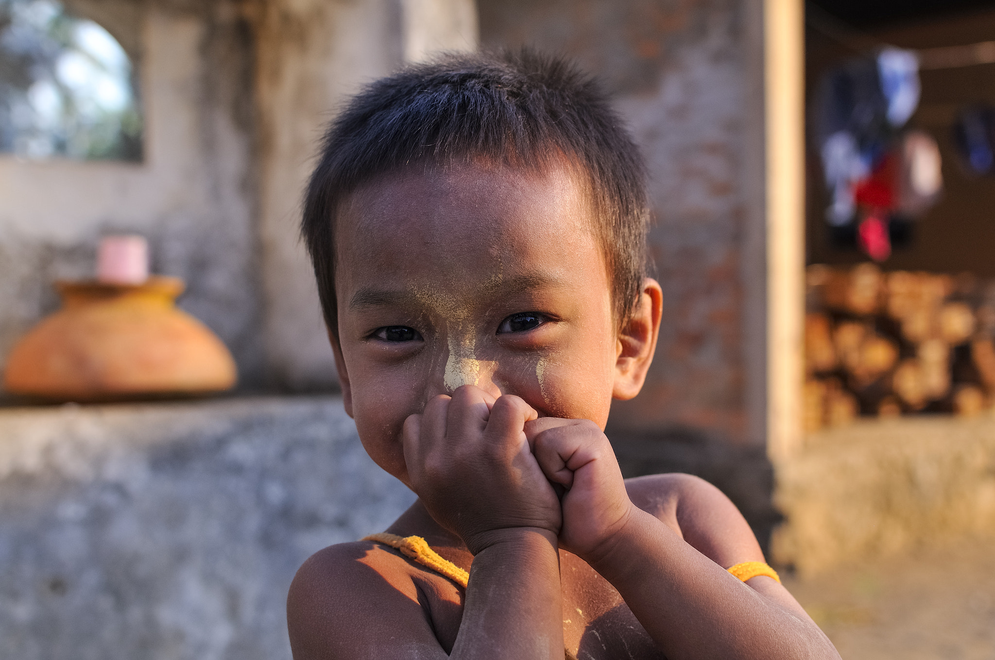 Nikon D300 + Nikon AF-S DX Nikkor 35mm F1.8G sample photo. Myanmar photography