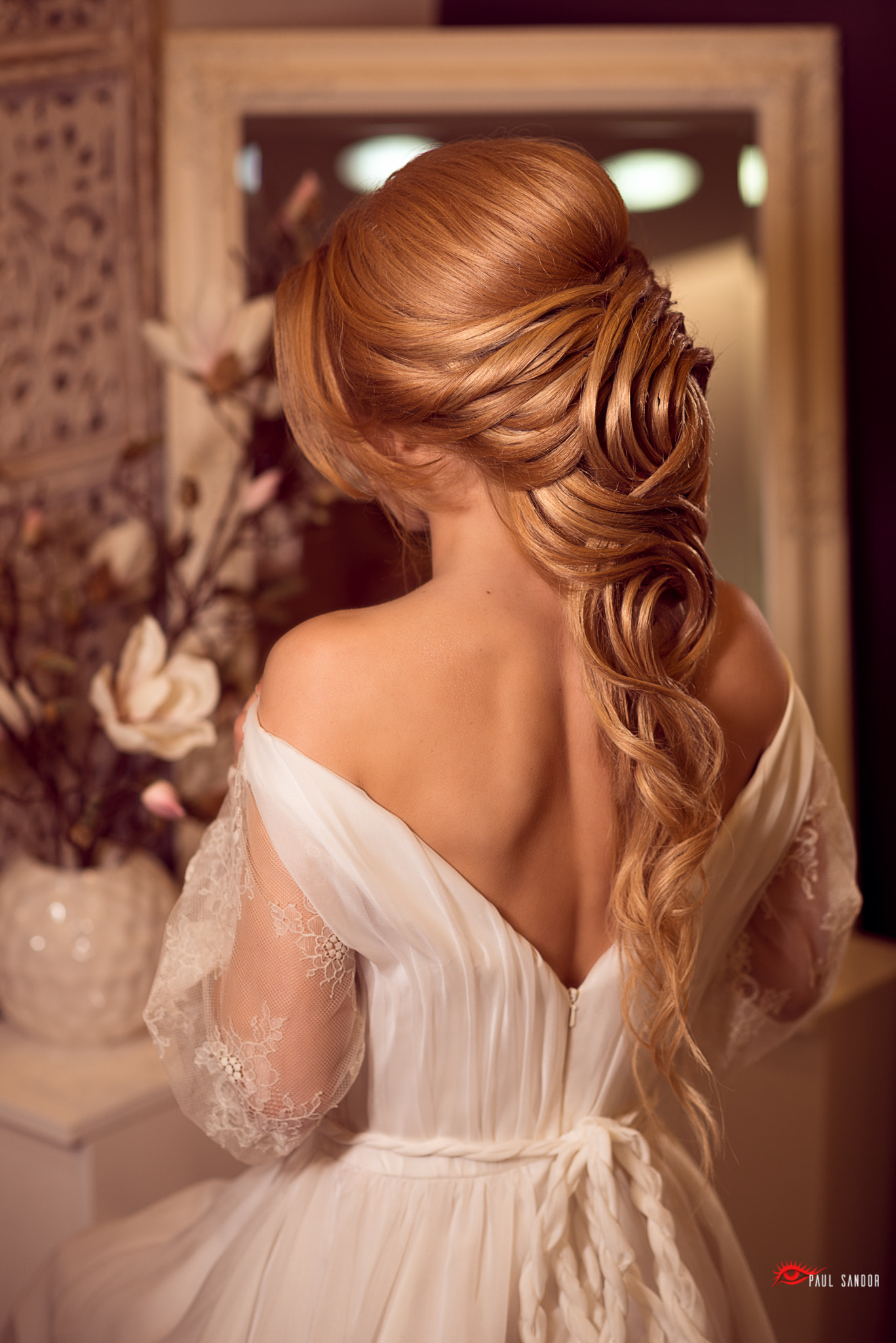 Nikon D800 + Nikon AF-S Nikkor 85mm F1.8G sample photo. Beautiful bride - hairstyle photography