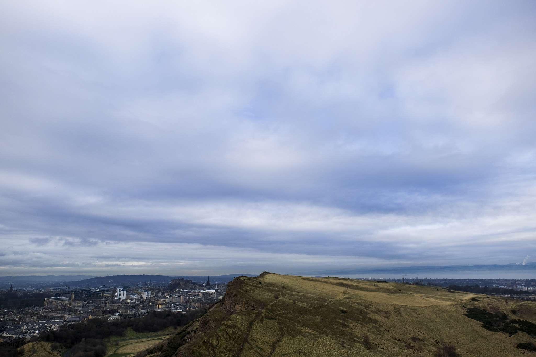 Fujifilm X-T1 + Fujifilm XF 16-55mm F2.8 R LM WR sample photo. Overlooking edinburgh photography