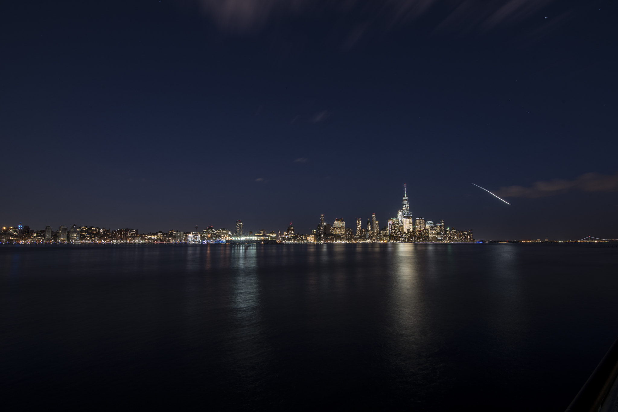 Tokina AT-X 16-28mm F2.8 Pro FX sample photo. Across photography