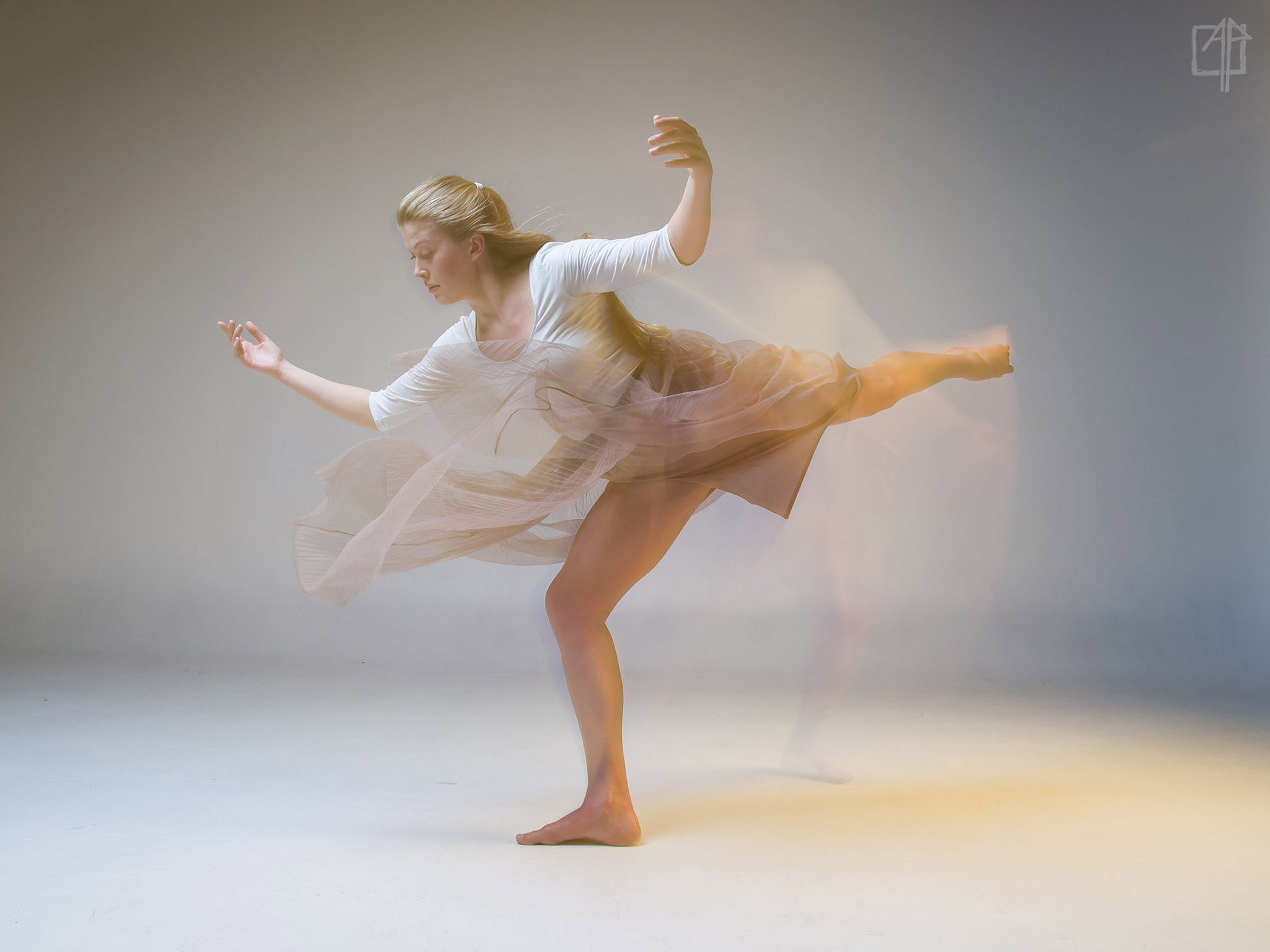 Sigma 17-70mm F2.8-4 DC Macro OS HSM | C sample photo. Dance photography
