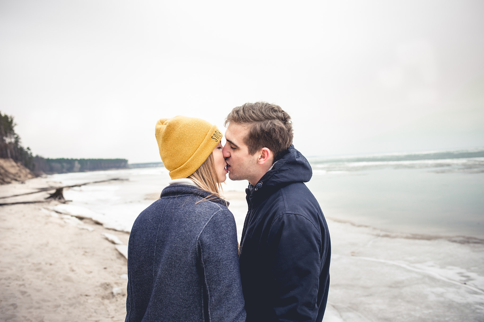 Canon EF 35mm F2 IS USM sample photo. Love story photography