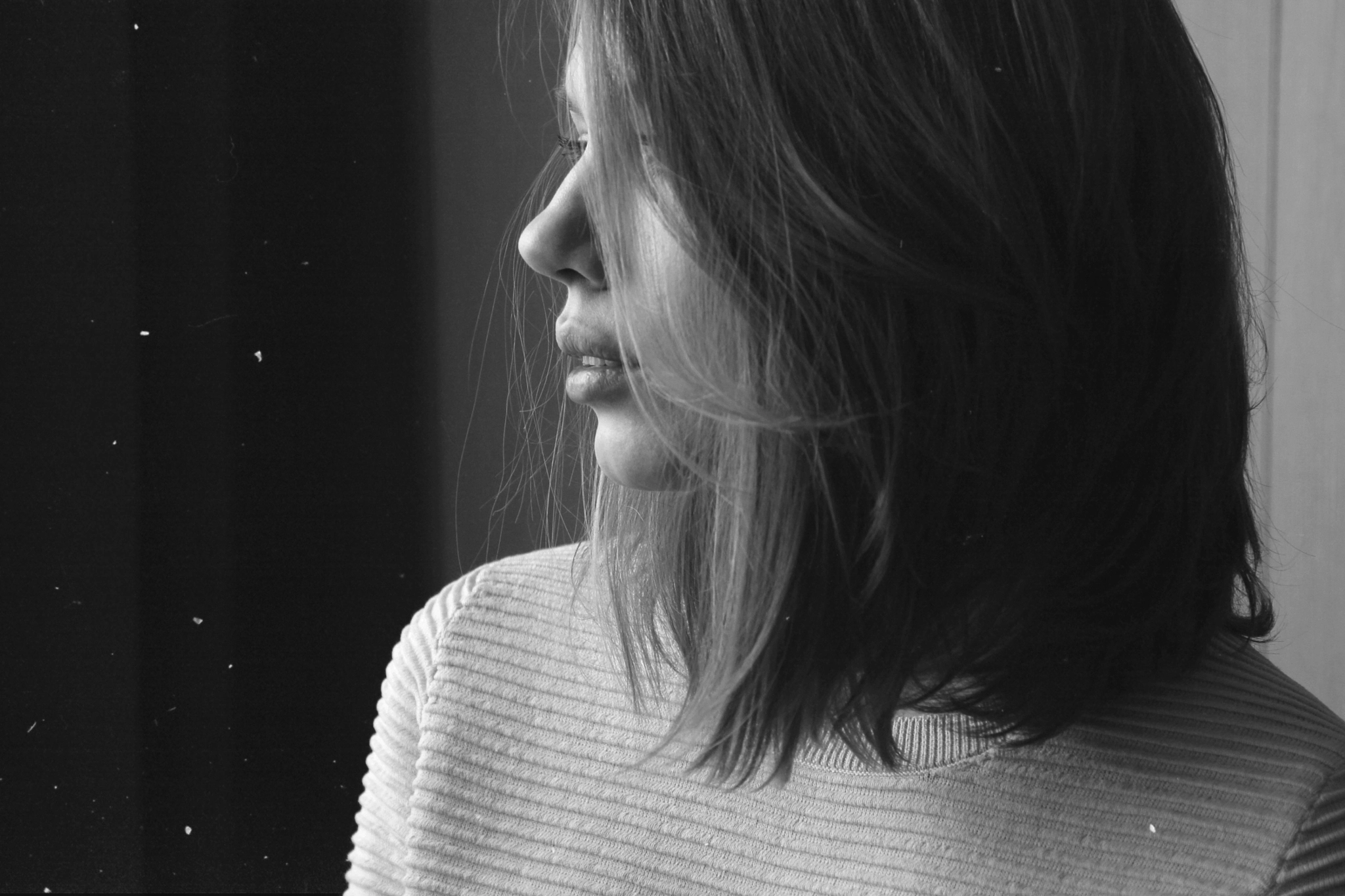 Canon EOS 600D (Rebel EOS T3i / EOS Kiss X5) + Canon EF 24-105mm F4L IS USM sample photo. Self-portrait photography