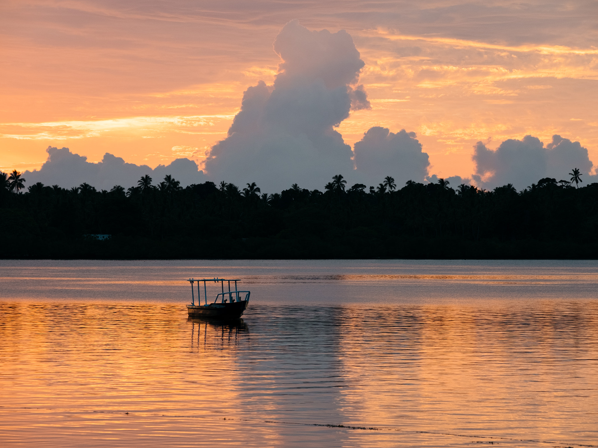 Fujifilm X-Pro2 sample photo. Chole bay sunrise photography