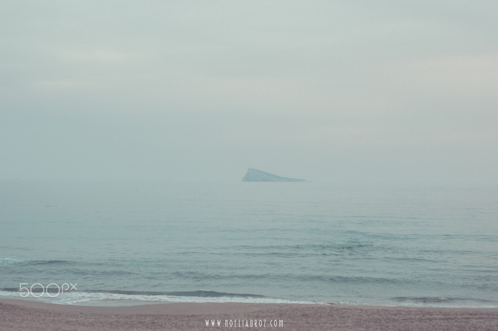 Nikon D700 + Nikon AF-S Nikkor 50mm F1.8G sample photo. Benidorm photography