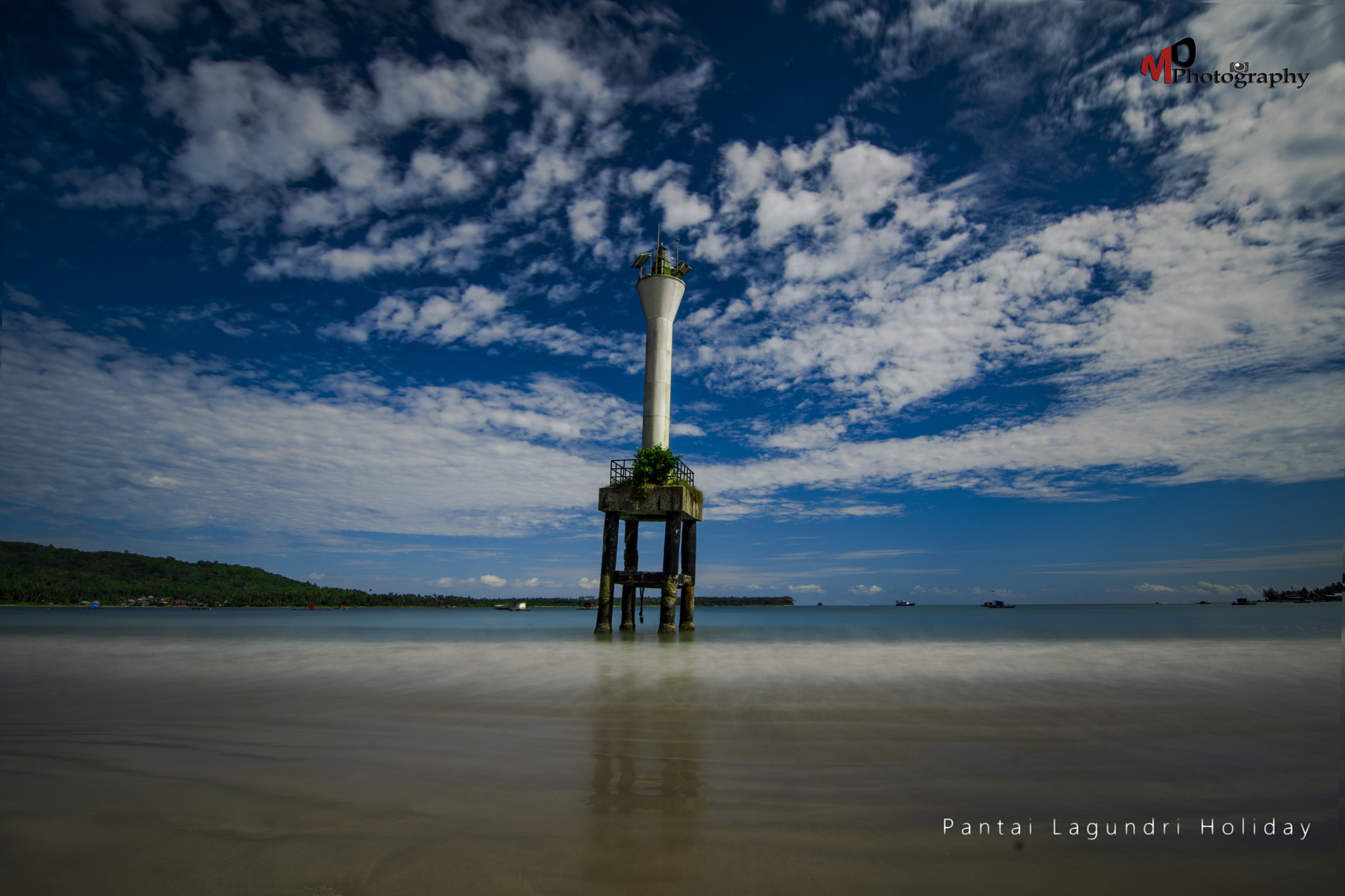 Nikon D7200 sample photo. Light in harbour photography