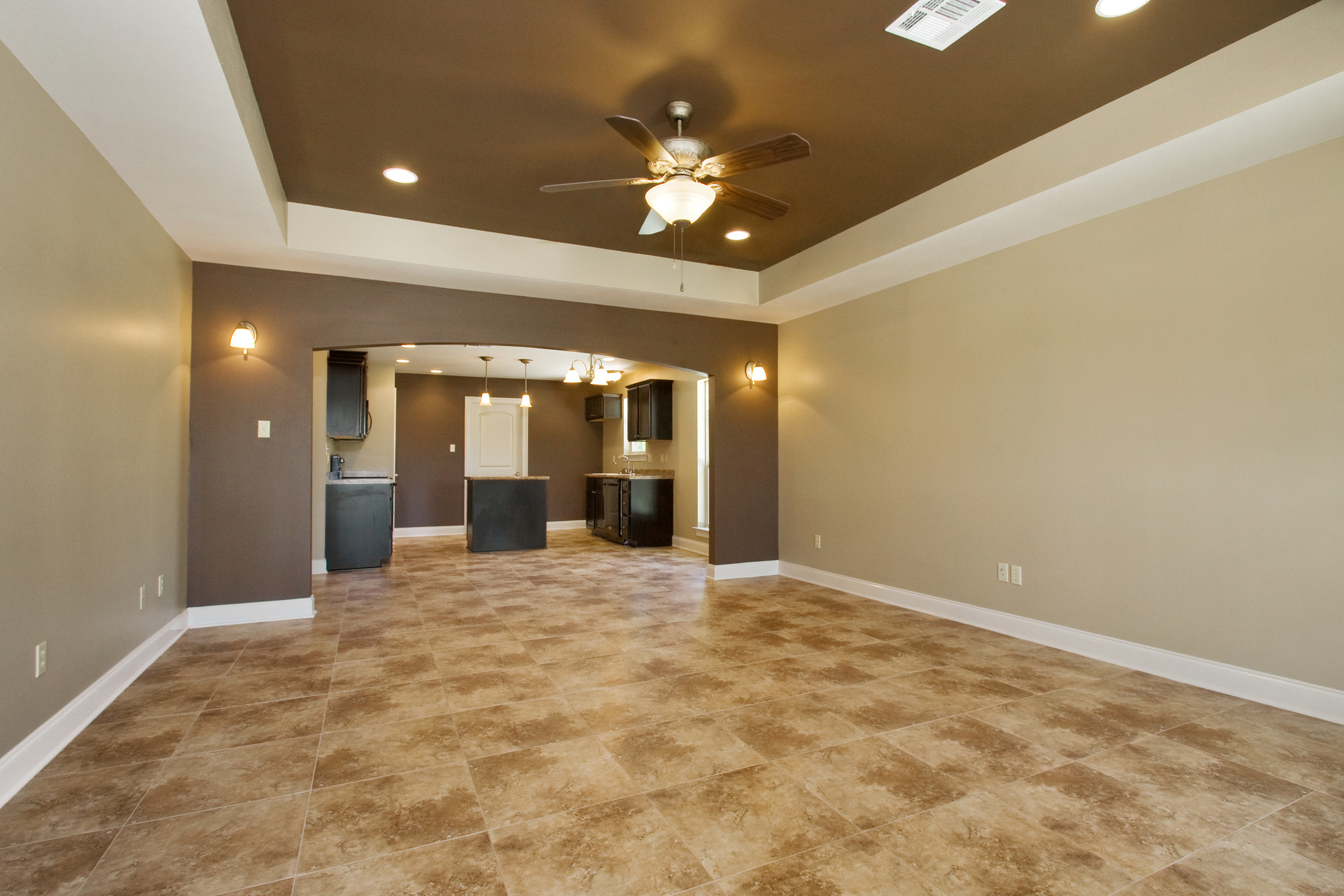 Canon EF-S 10-22mm F3.5-4.5 USM sample photo. House house () photography