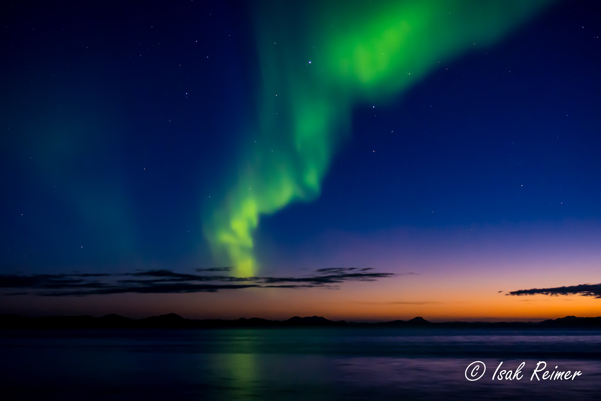 Nikon AF-S Nikkor 24-70mm F2.8G ED sample photo. Aurora and the sunset.. photography