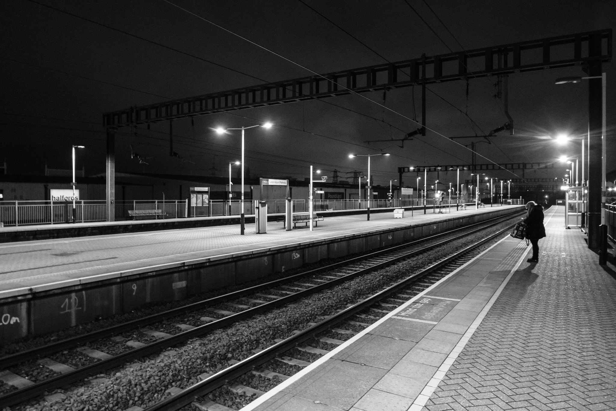 Fujifilm X-T20 sample photo. Luton parkway at night photography