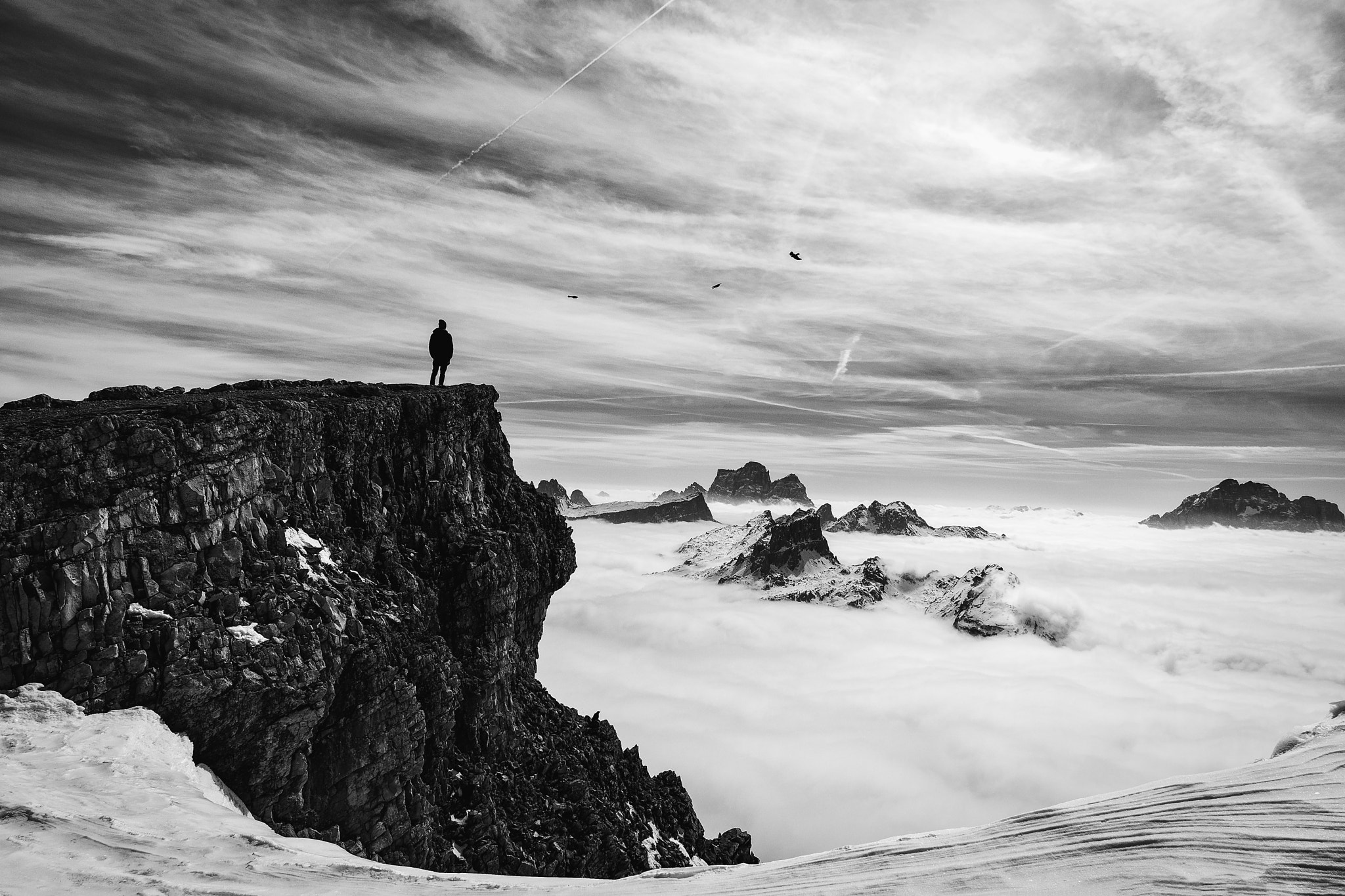 Canon EOS 750D (EOS Rebel T6i / EOS Kiss X8i) sample photo. Above the clouds photography