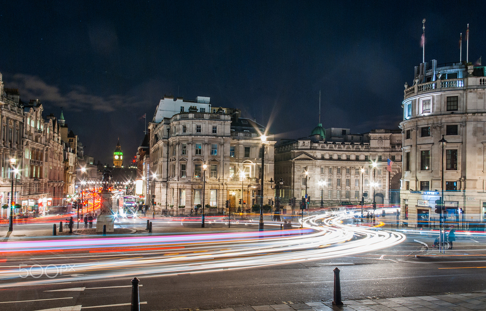 Samsung GX-10 sample photo. Whitehall from trafalgar square photography