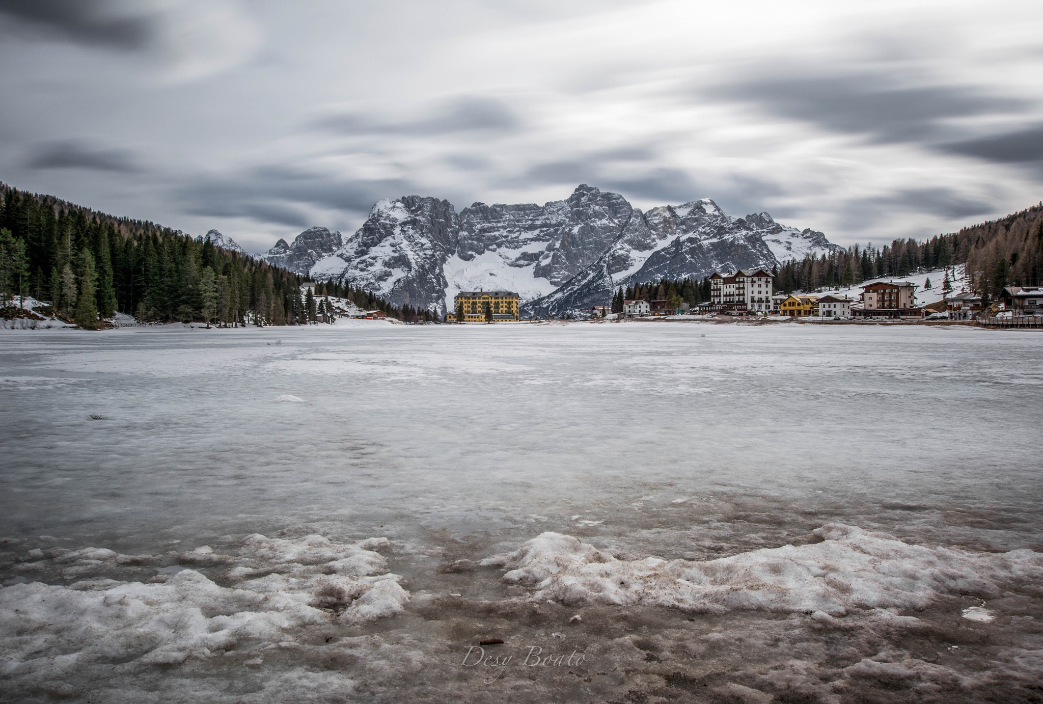 Nikon D5200 sample photo. • misurina e gruppo de cristallo • photography