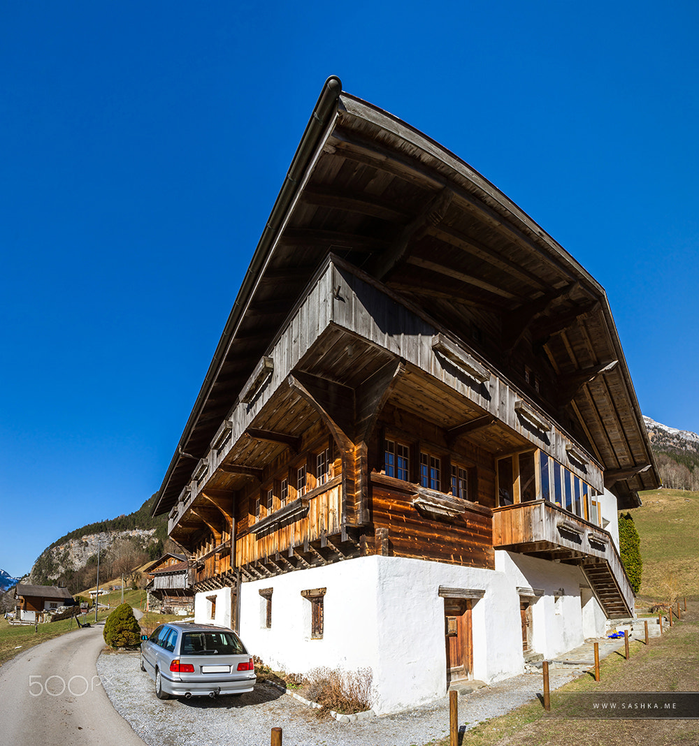 Sony a99 II + Sony 20mm F2.8 sample photo. Typical alpine house. switzerland. wide-angle hd-quality panoram photography