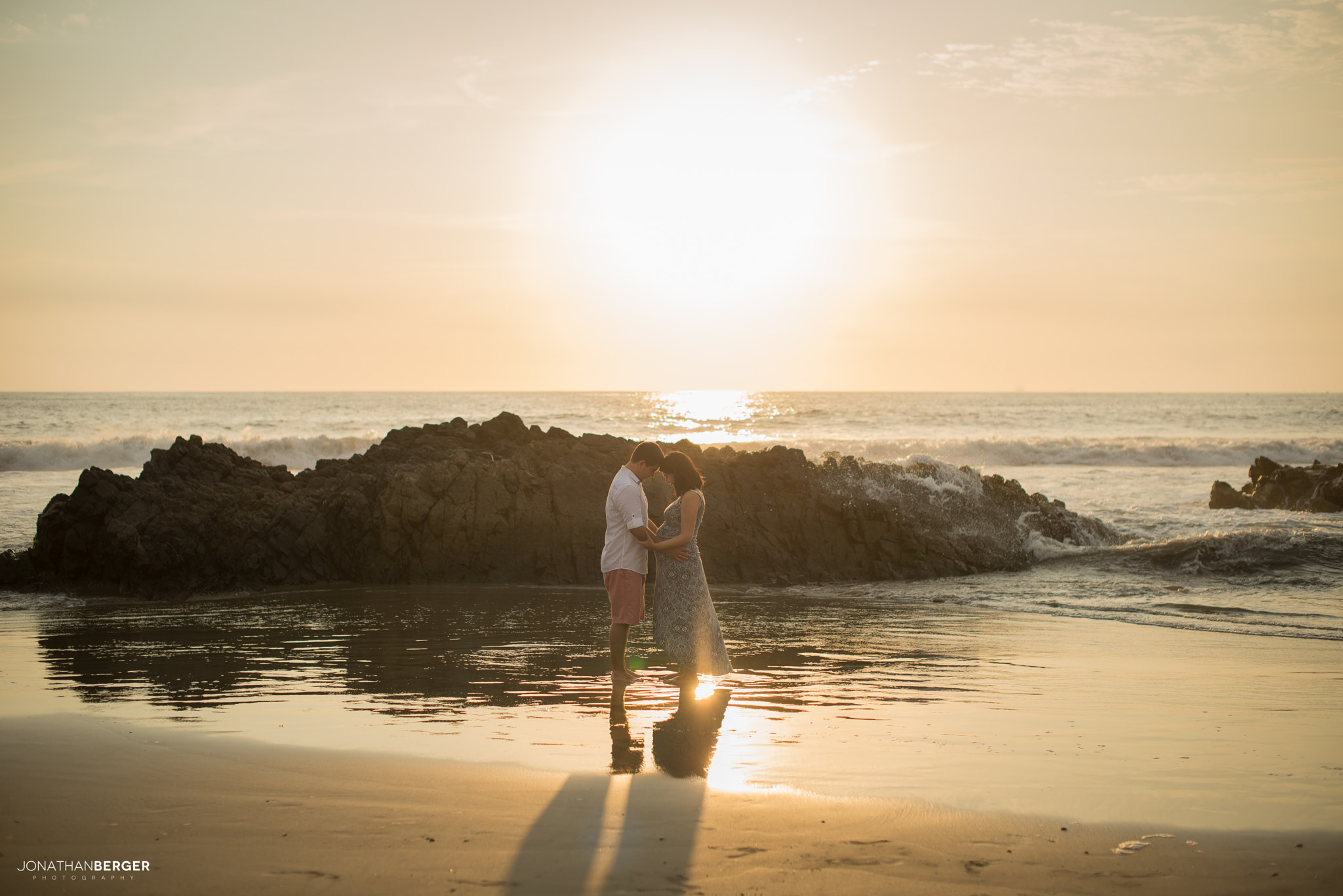 Nikon D610 + Nikon AF-S Nikkor 50mm F1.4G sample photo. Dulce espera en la playa!! photography