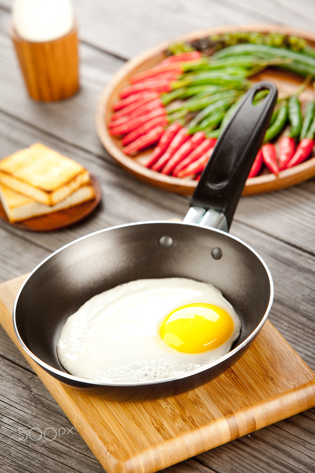 Canon EF 70-200mm F2.8L IS USM sample photo. Fried eggs photography