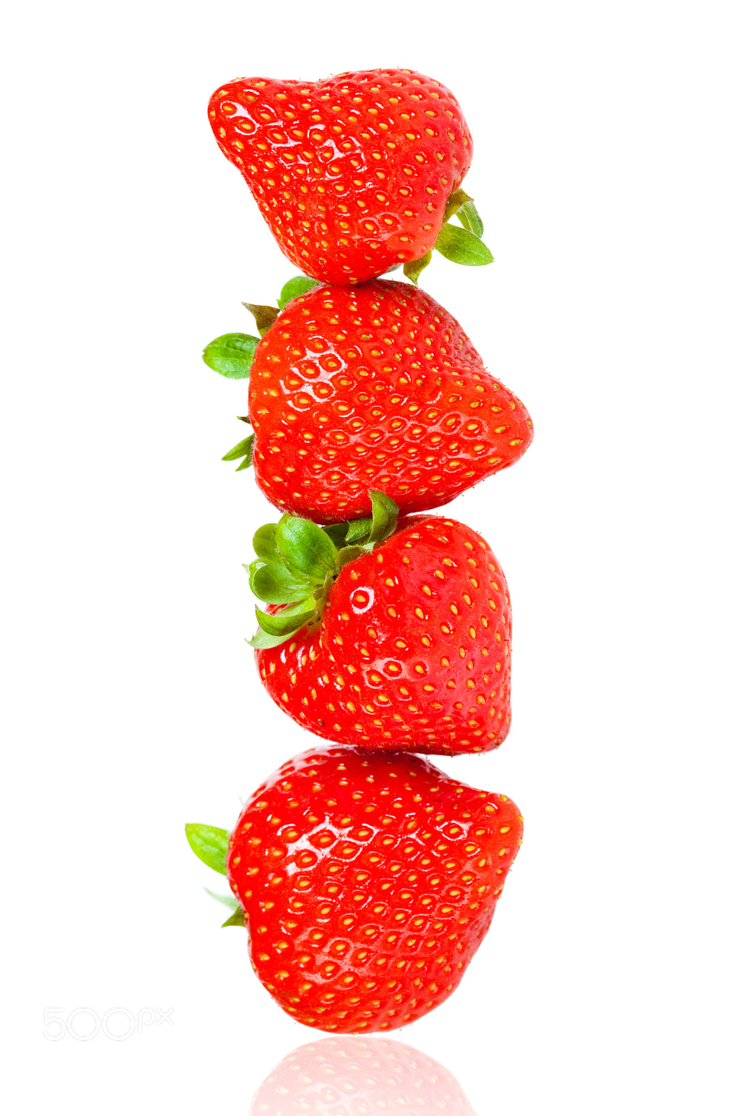 Canon EF 100mm F2.8 Macro USM sample photo. Ripe strawberry photography