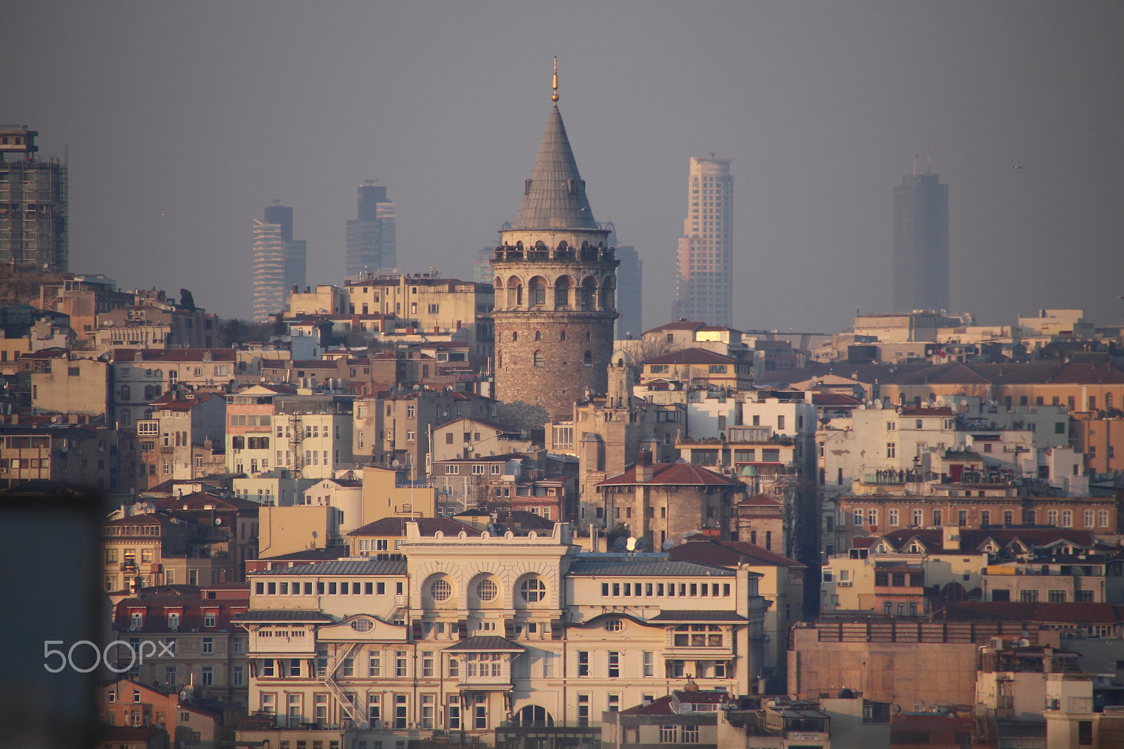 Canon EOS 700D (EOS Rebel T5i / EOS Kiss X7i) + Canon TS-E 90mm F2.8 Tilt-Shift sample photo. Crowd of the city photography