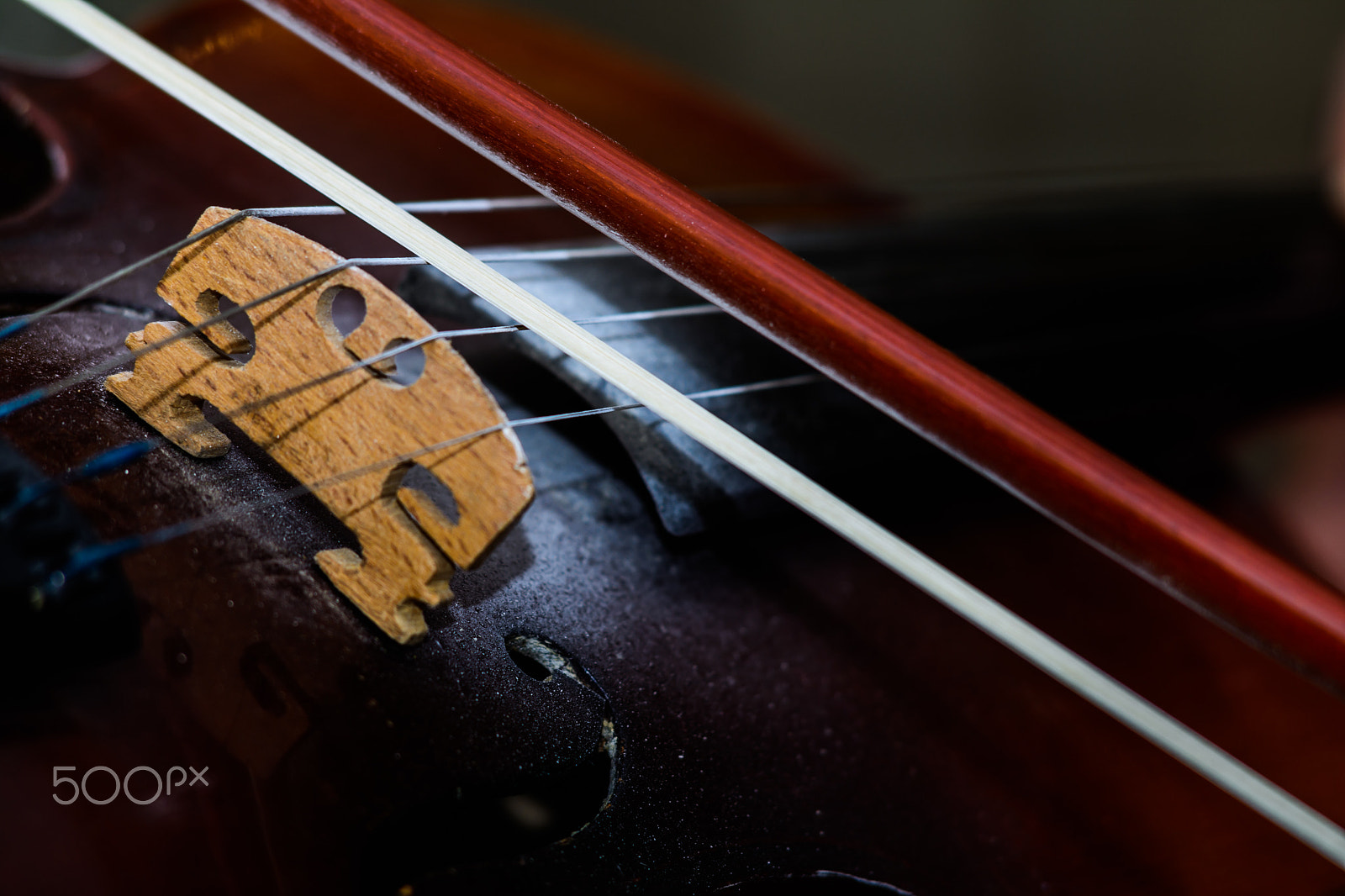 Nikon AF-Nikkor 80-200mm F2.8D ED sample photo. Violinist photography