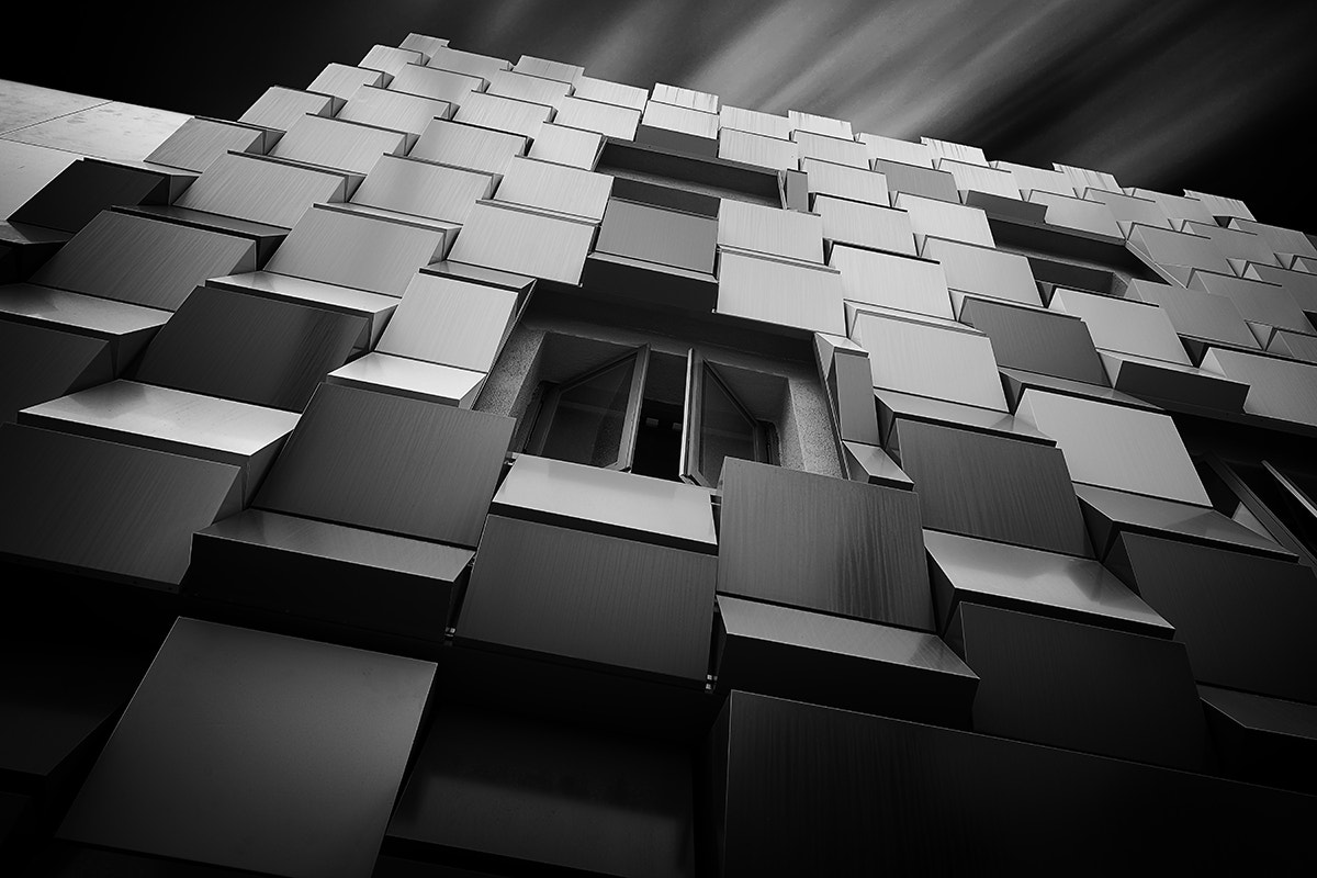 Fujifilm X-T2 + Fujifilm XF 10-24mm F4 R OIS sample photo. Bldg of steps web photography