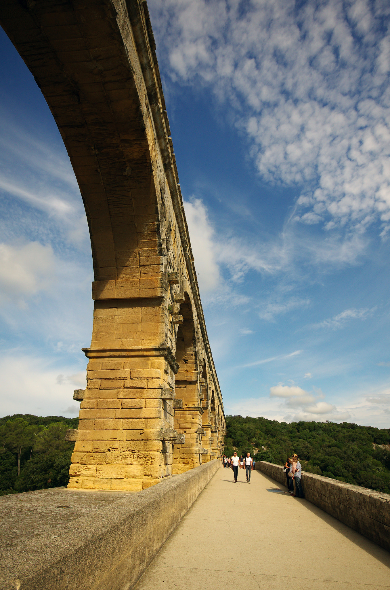 Pentax K-5 + Sigma AF 10-20mm F4-5.6 EX DC sample photo. Pont du gard photography