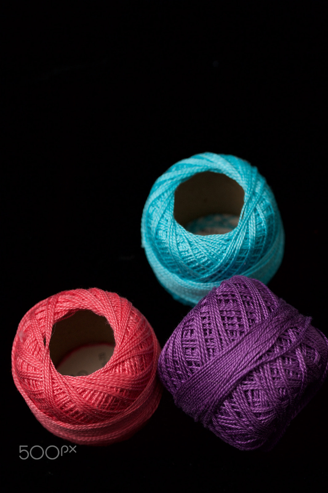 Canon EF-S 60mm F2.8 Macro USM sample photo. Novels in black background photography