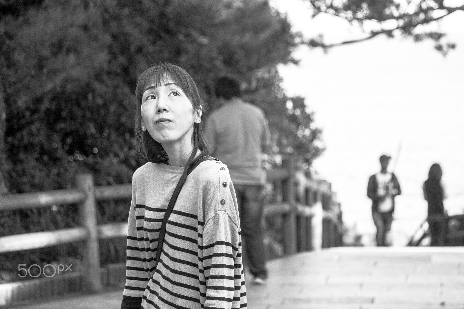Canon EF-S 55-250mm F4-5.6 IS sample photo. Girl photography