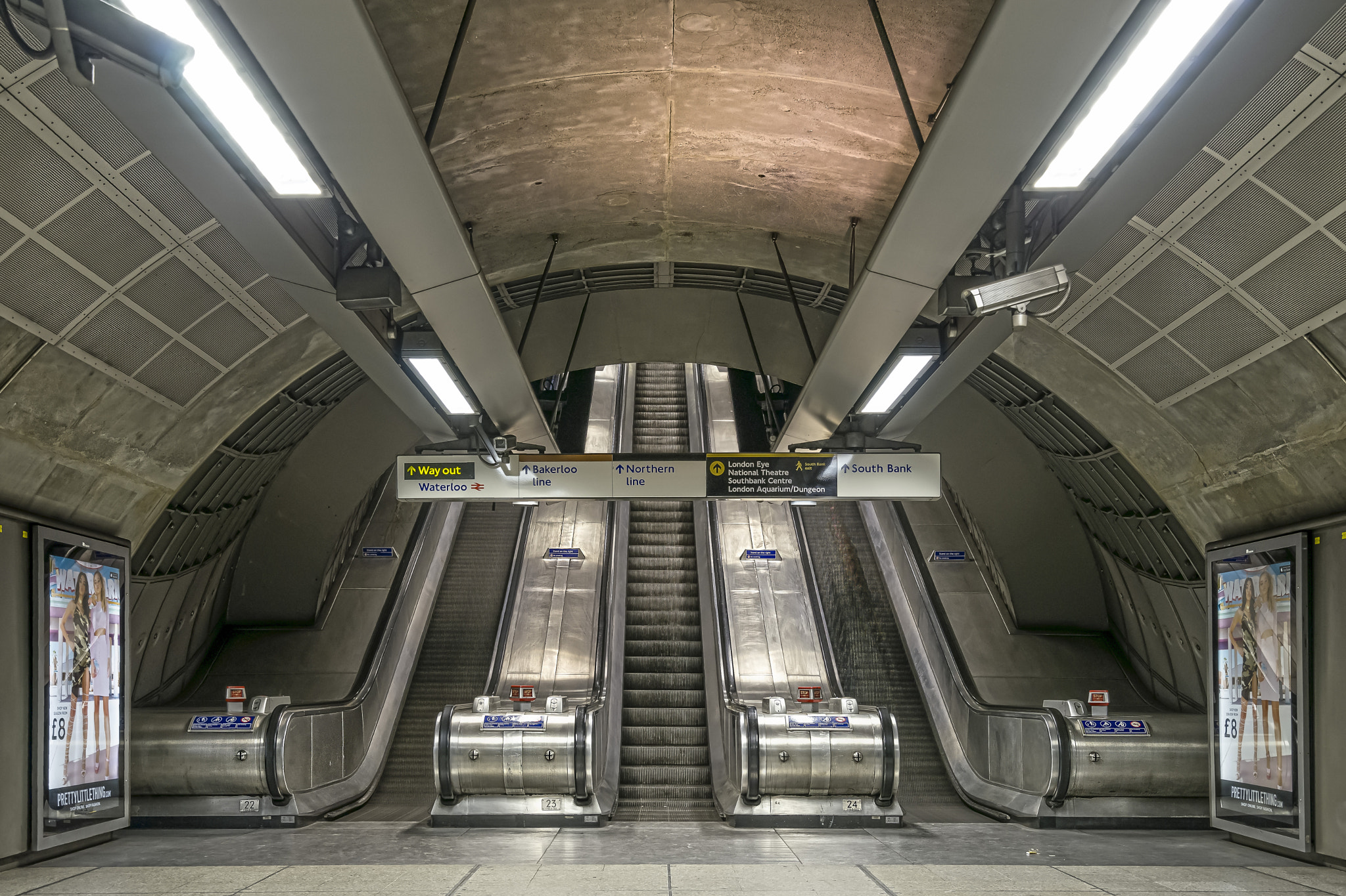 Sony a7 sample photo. Southwark station photography