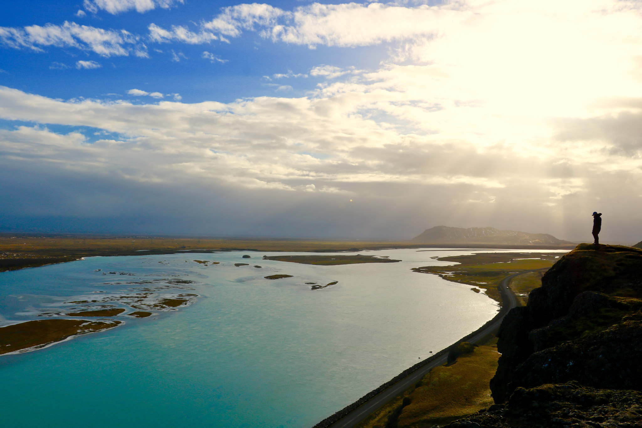 Canon EOS 750D (EOS Rebel T6i / EOS Kiss X8i) sample photo. I took a picture of my friend at western Þjórsárdalur, iceland photography