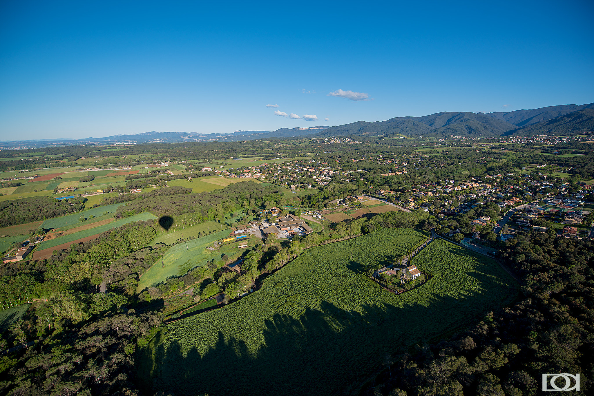 Tamron SP 15-30mm F2.8 Di VC USD sample photo. Balloon photography