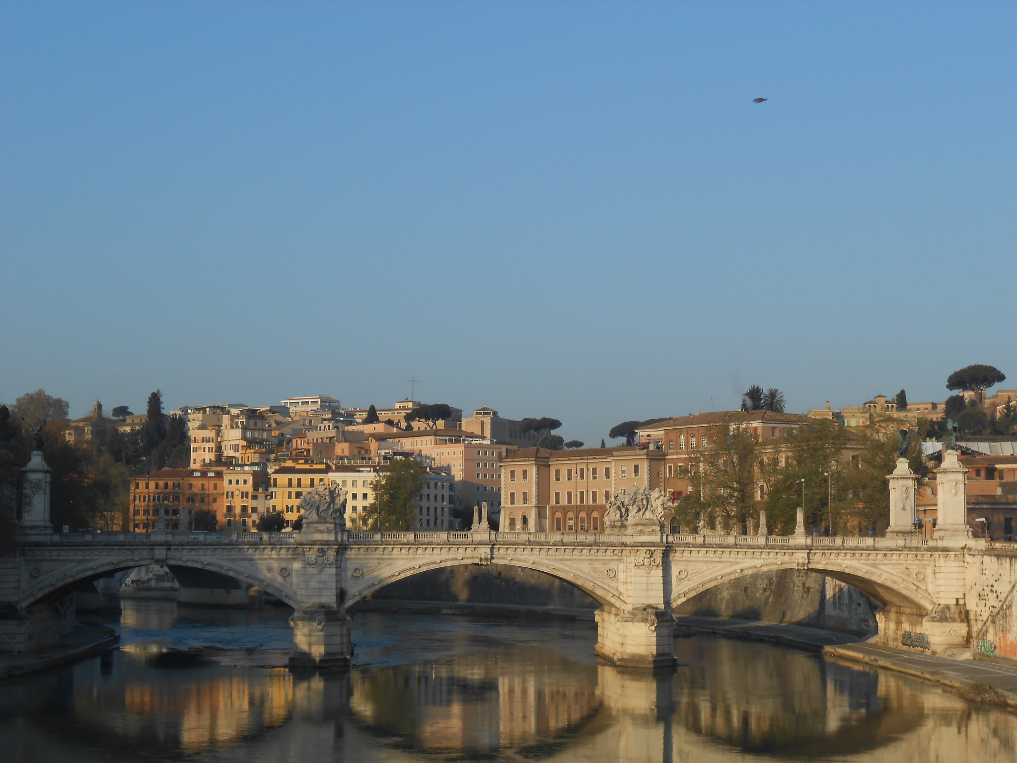 Nikon Coolpix S3300 sample photo. Roma photography