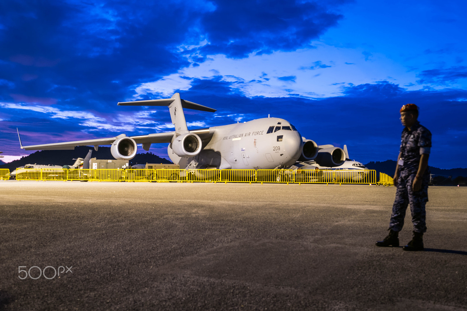Fujifilm X-T2 + Fujifilm XF 10-24mm F4 R OIS sample photo. Lima air show 2017 photography