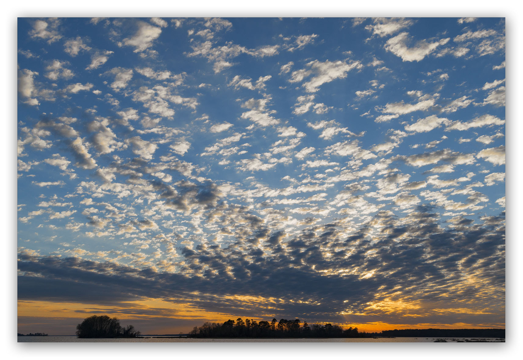 Nikon D800E sample photo. Popcorn sunset photography