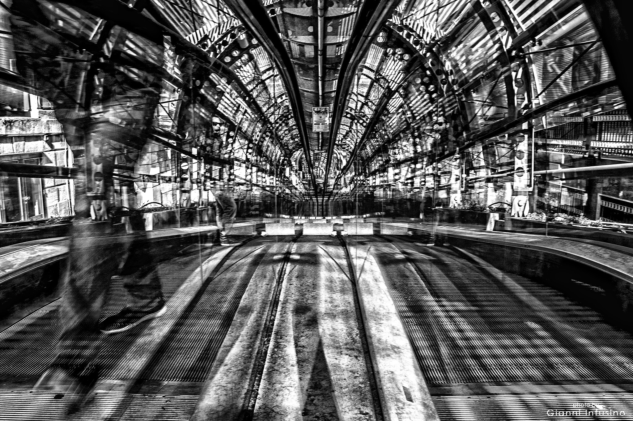 Nikon D3200 sample photo. Nel tunnel photography