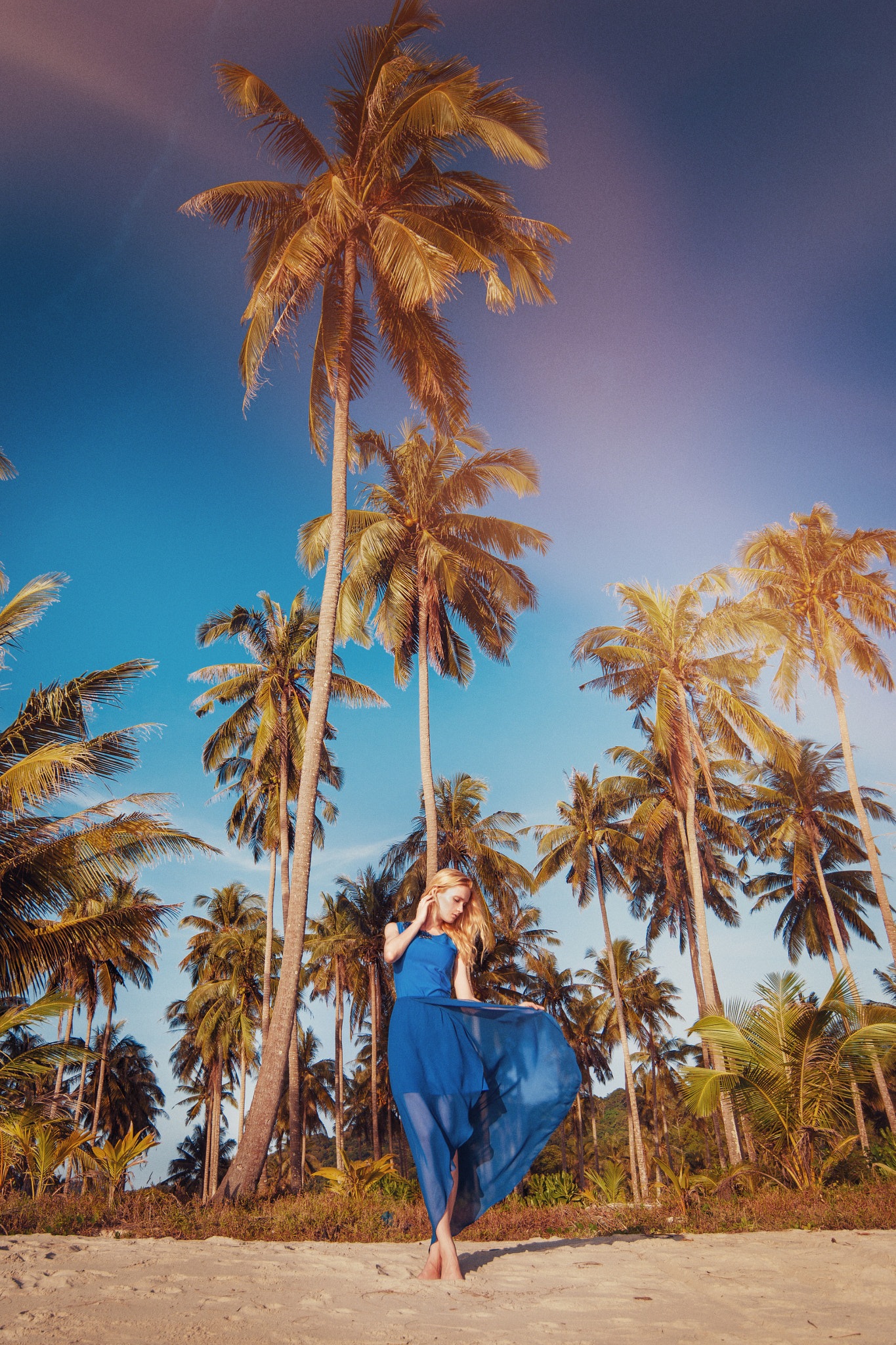 Nikon AF-S Nikkor 18-35mm F3.5-4.5G ED sample photo. Nina photography