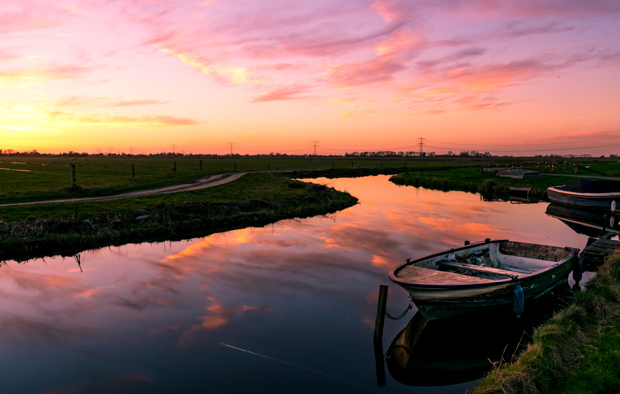 Sigma 17-50mm F2.8 EX DC OS HSM sample photo. Sunset in the dutch country photography