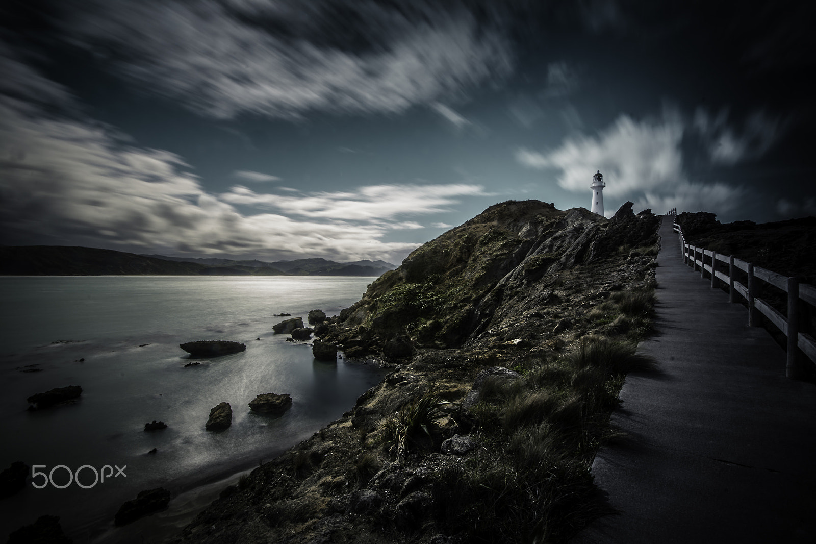 Sigma 10-20mm F4-5.6 EX DC HSM sample photo. I was at a busy tourist stop on the rugged east co ... photography